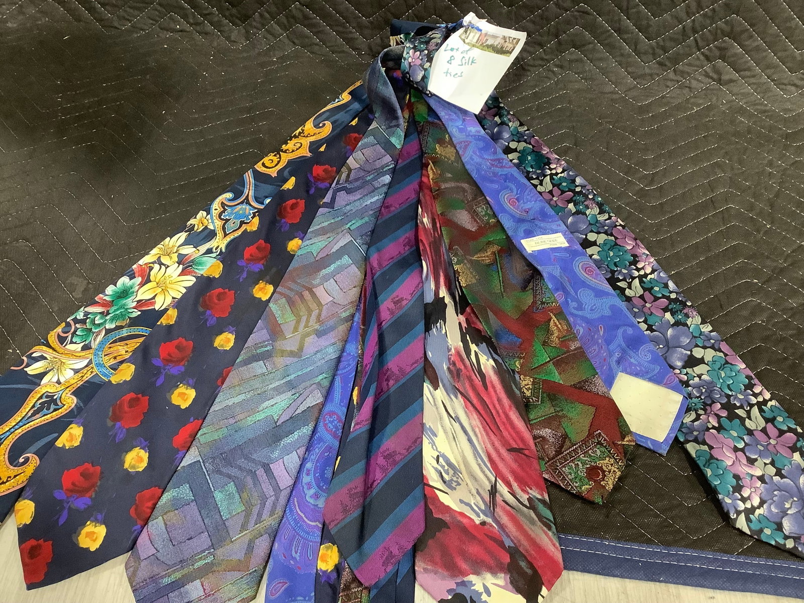 Lot of silk ties: Lot of silk ties