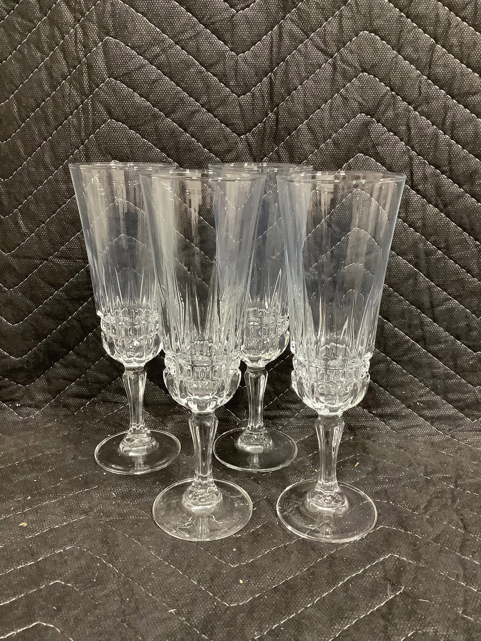 Luminarc french crystal glasses(7.5in tall): Luminarc french crystal glasses(7.5in tall)