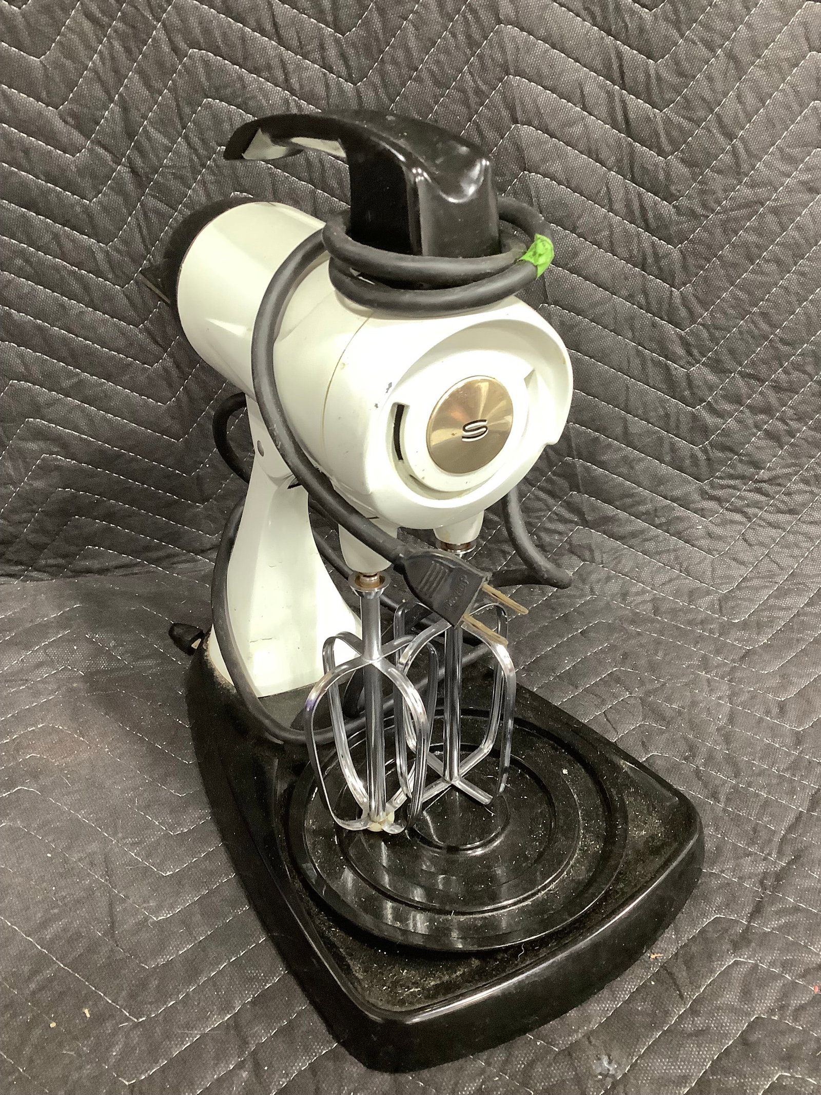 Vintage Sunbeam stand mixer: Vintage Sunbeam stand mixer