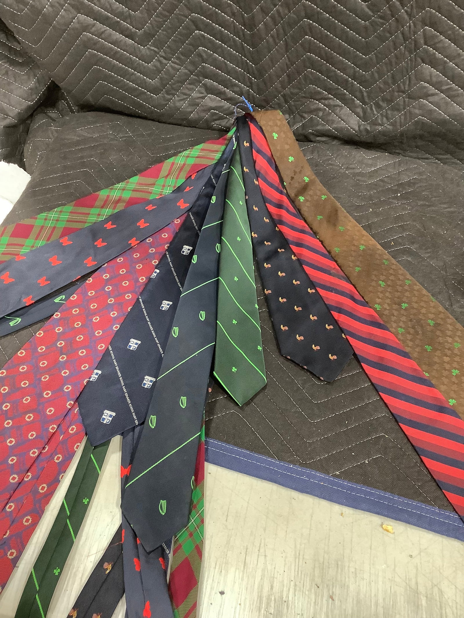 Lot of various ties: Lot of various ties