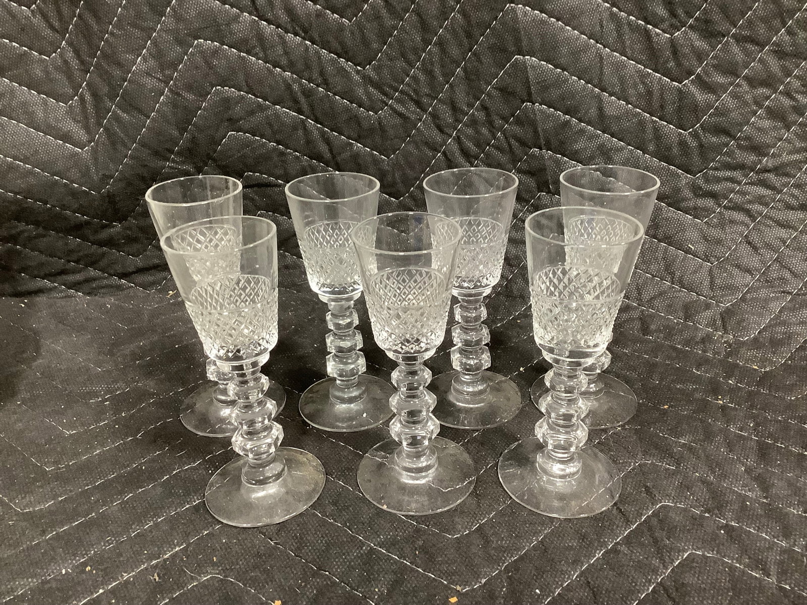 Crystal cordial glasses(4.5in tall): Crystal cordial glasses(4.5in tall)