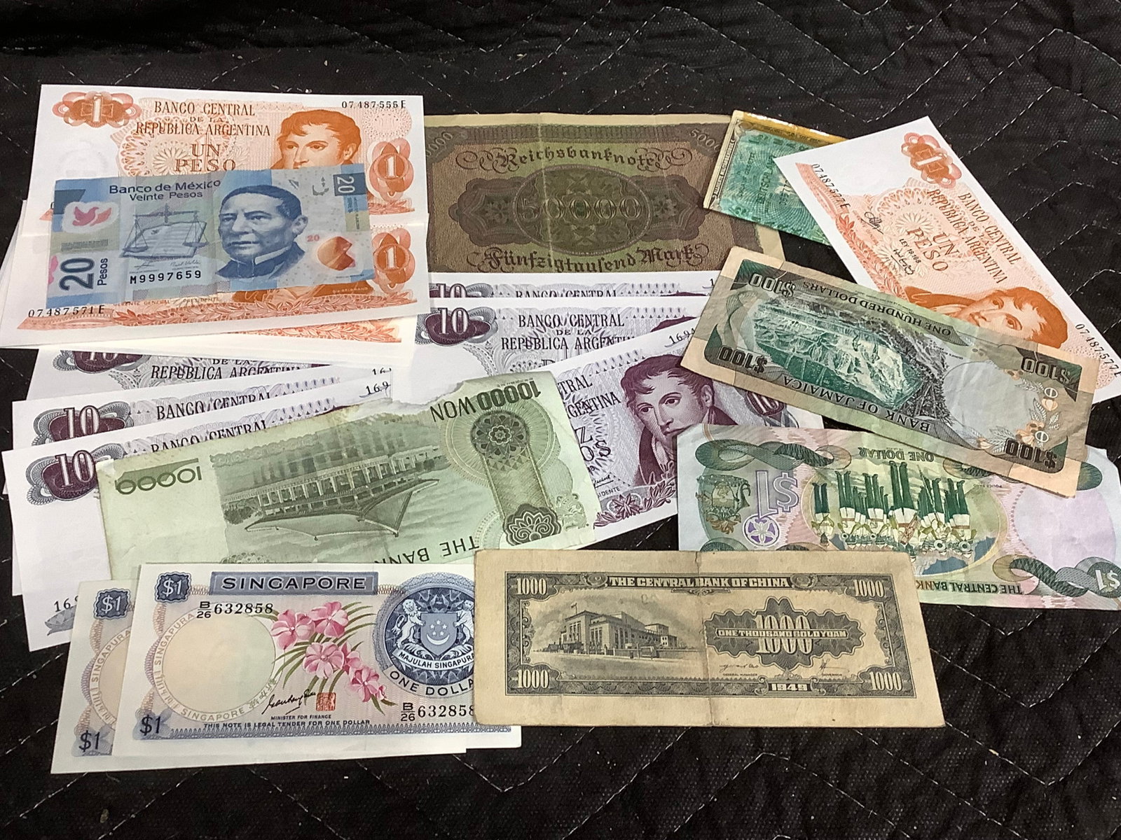 Old Foreign Currency: Old Foreign Currency