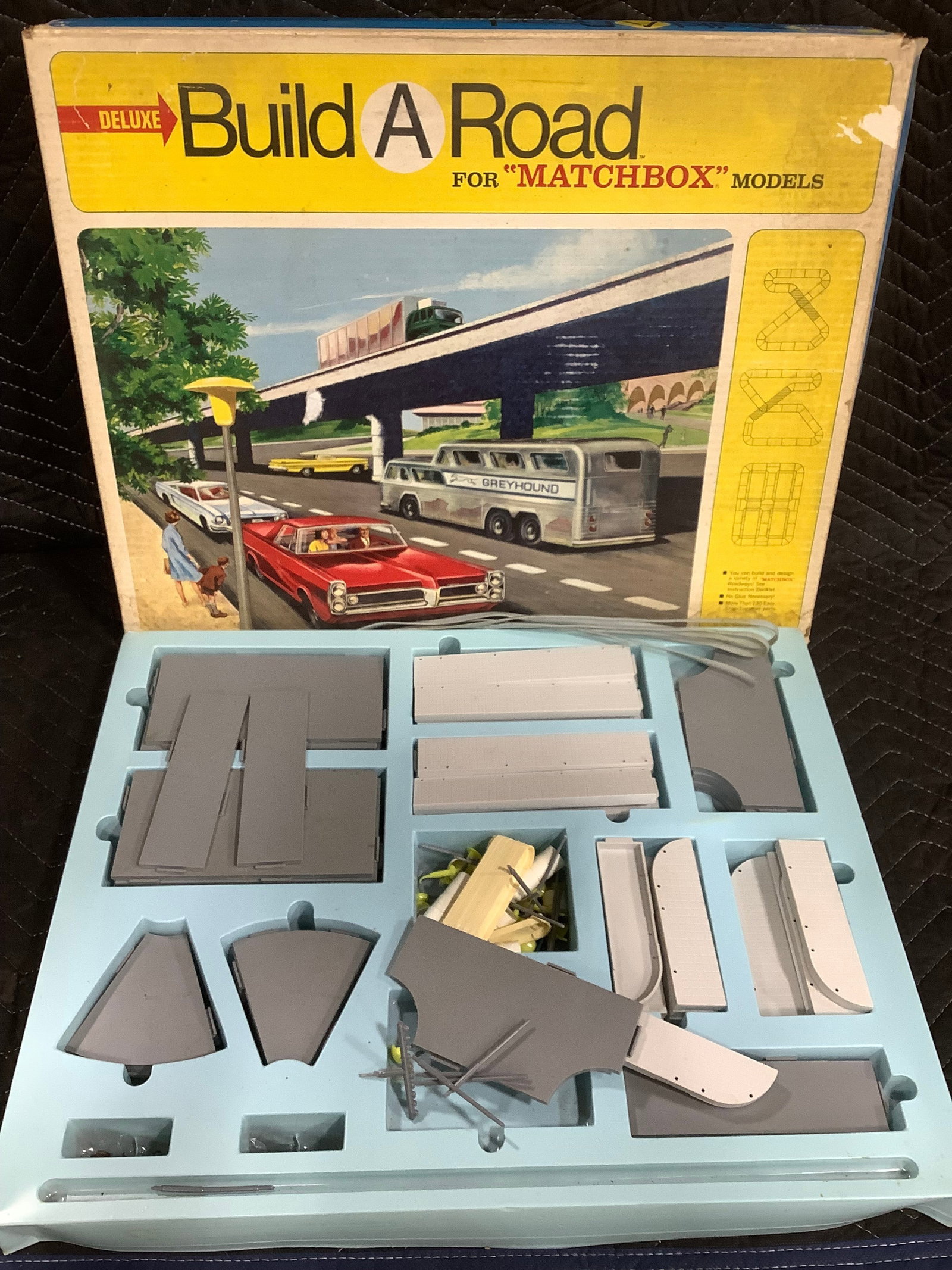 Deluxe Build A Road Matchbox Model (1 of 1)