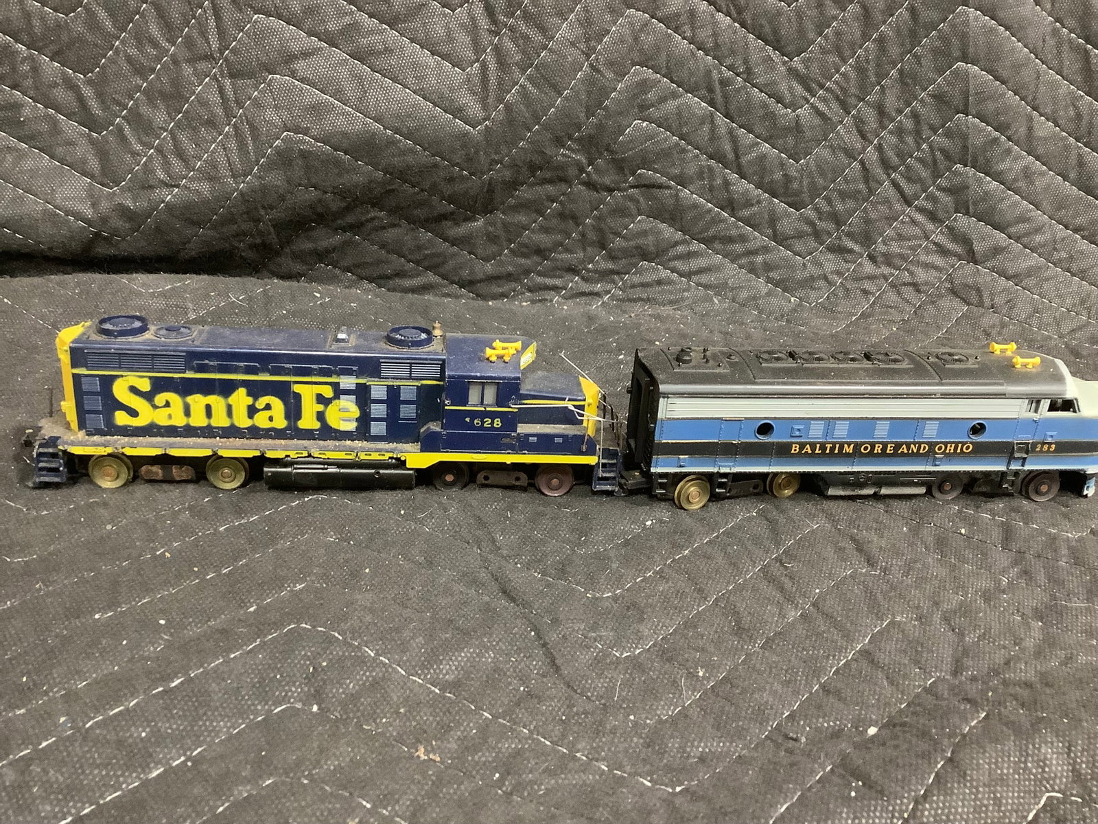 Vintage Train Engines: Vintage Train Engines