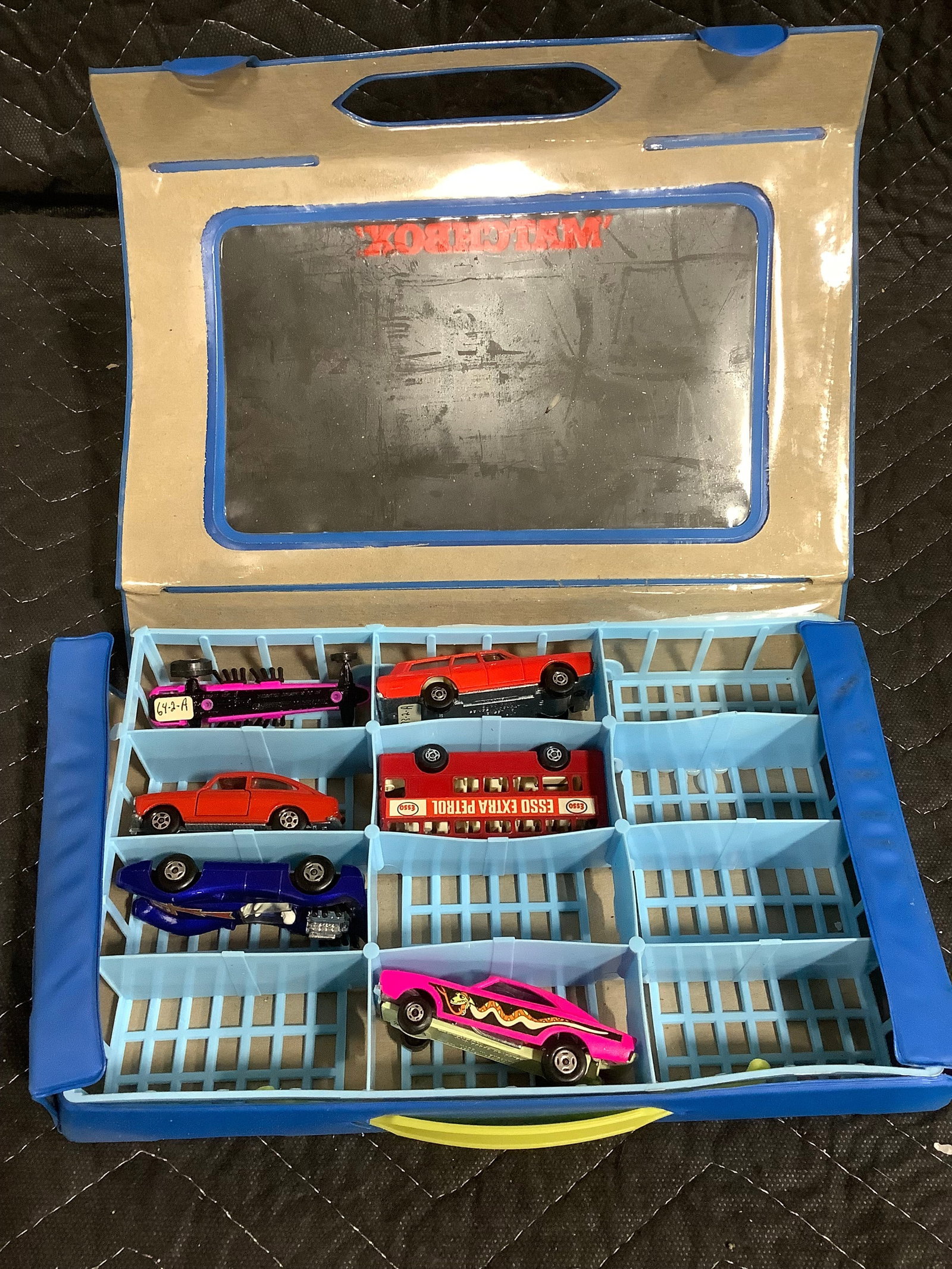 Matchbox Carrying Case with Cars (1 of 1)