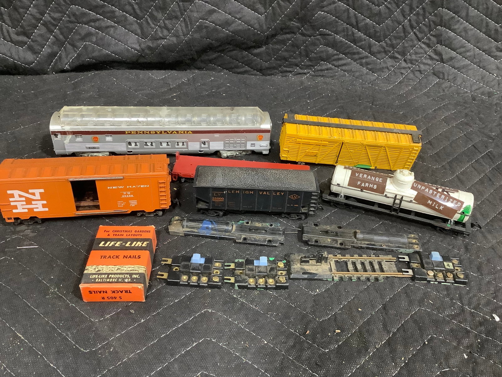 Various Trains (1 of 1)