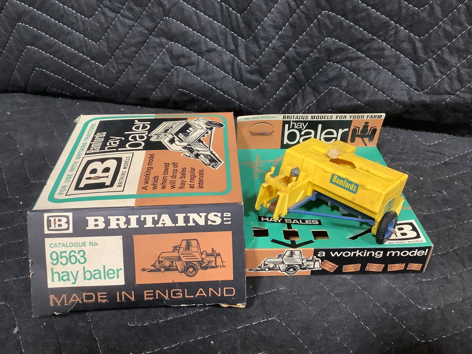 Vintage Britains LTD Hay Baler Model Kit (1 of 1)
