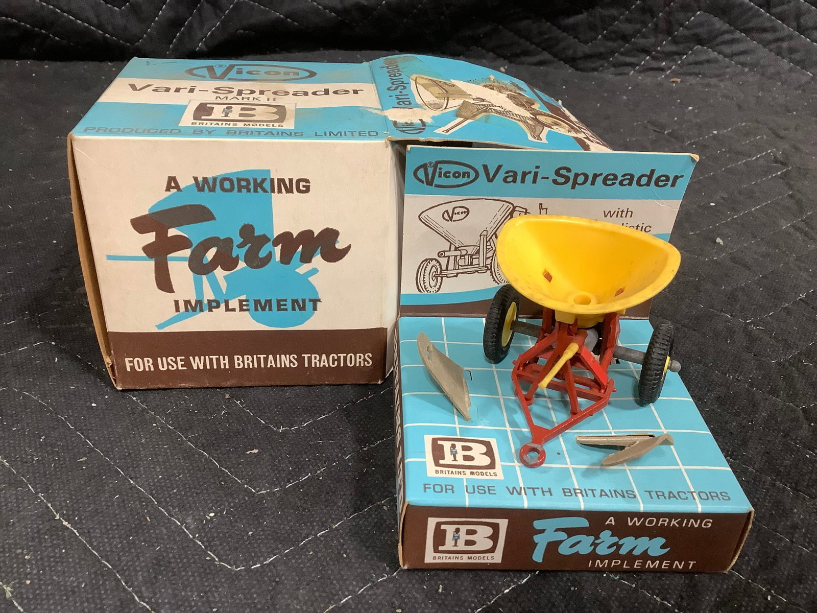 Britains LTD Vari-Spreader Diecast Model (1 of 1)