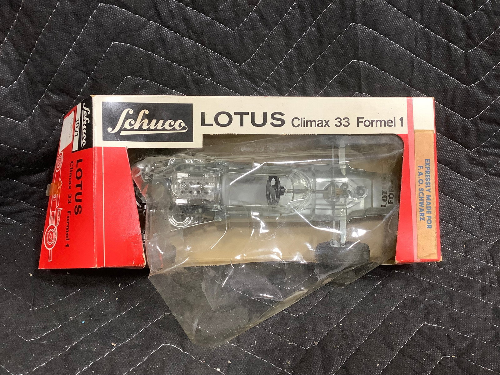 Vintage Lotus Climax 33 Formel 1 Diecast Model (1 of 1)