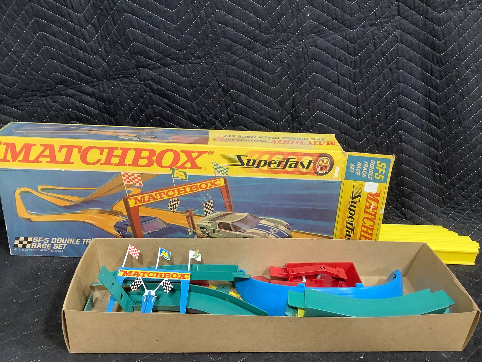 Vintage Matchbox Superfast Double Track Race Set (1 of 1)