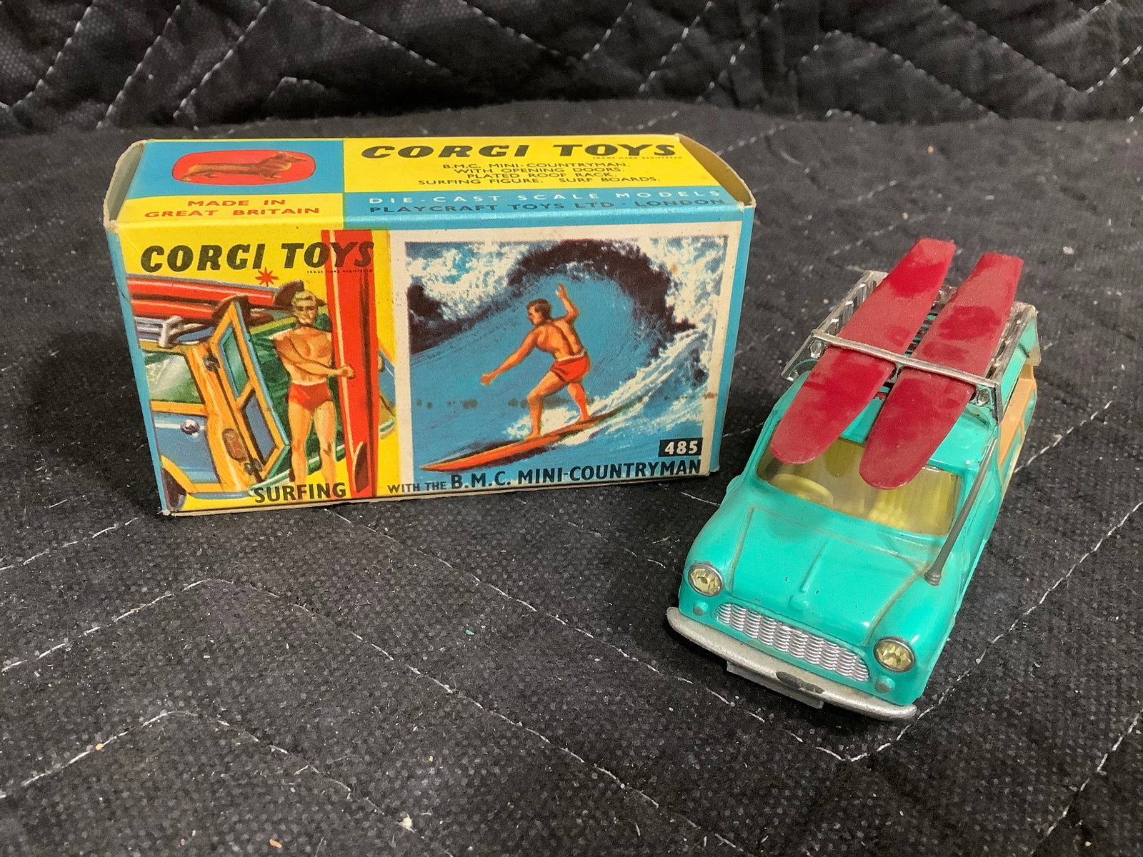 Vintage Corgi Toys Surfing with BMC Mini Countryman Diecast Model: Vintage Corgi Toys Surfing with BMC Mini Countryman Diecast Model