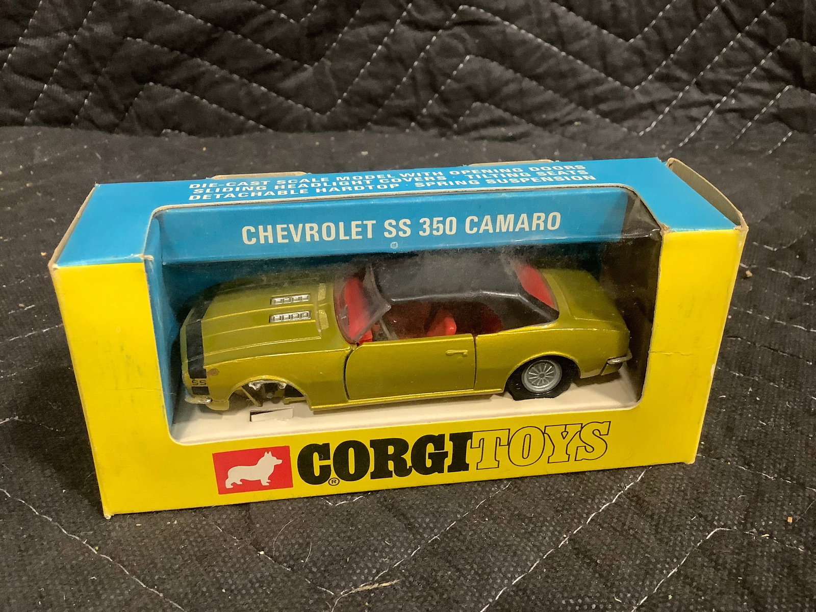 Vintage Corgi Toys Chevrolet SS 350 Camaro Diecast Model (1 of 1)