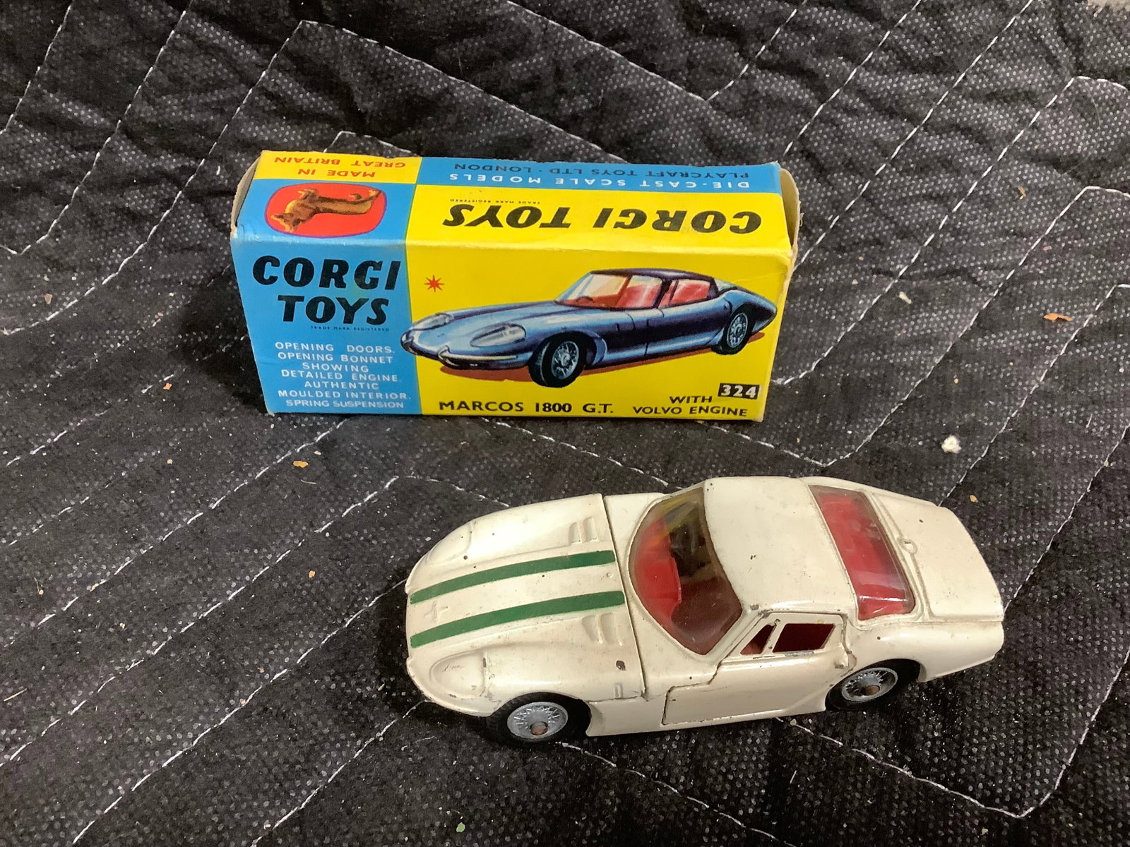 Vintage Corgi Toys Marcos 1800 GT Diecast Model (1 of 1)