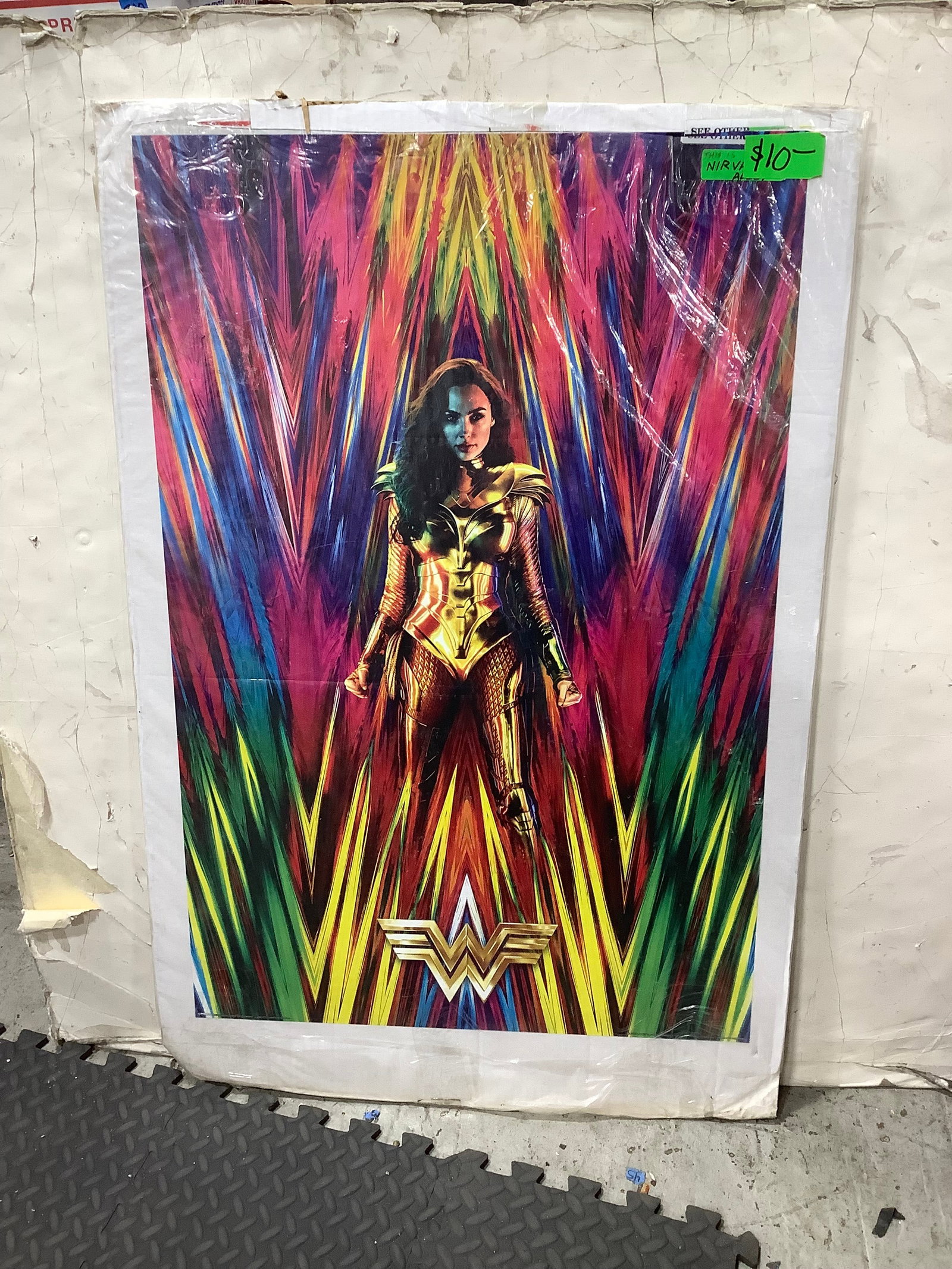 Wonder Woman Poster (24inx36in) (1 of 1)