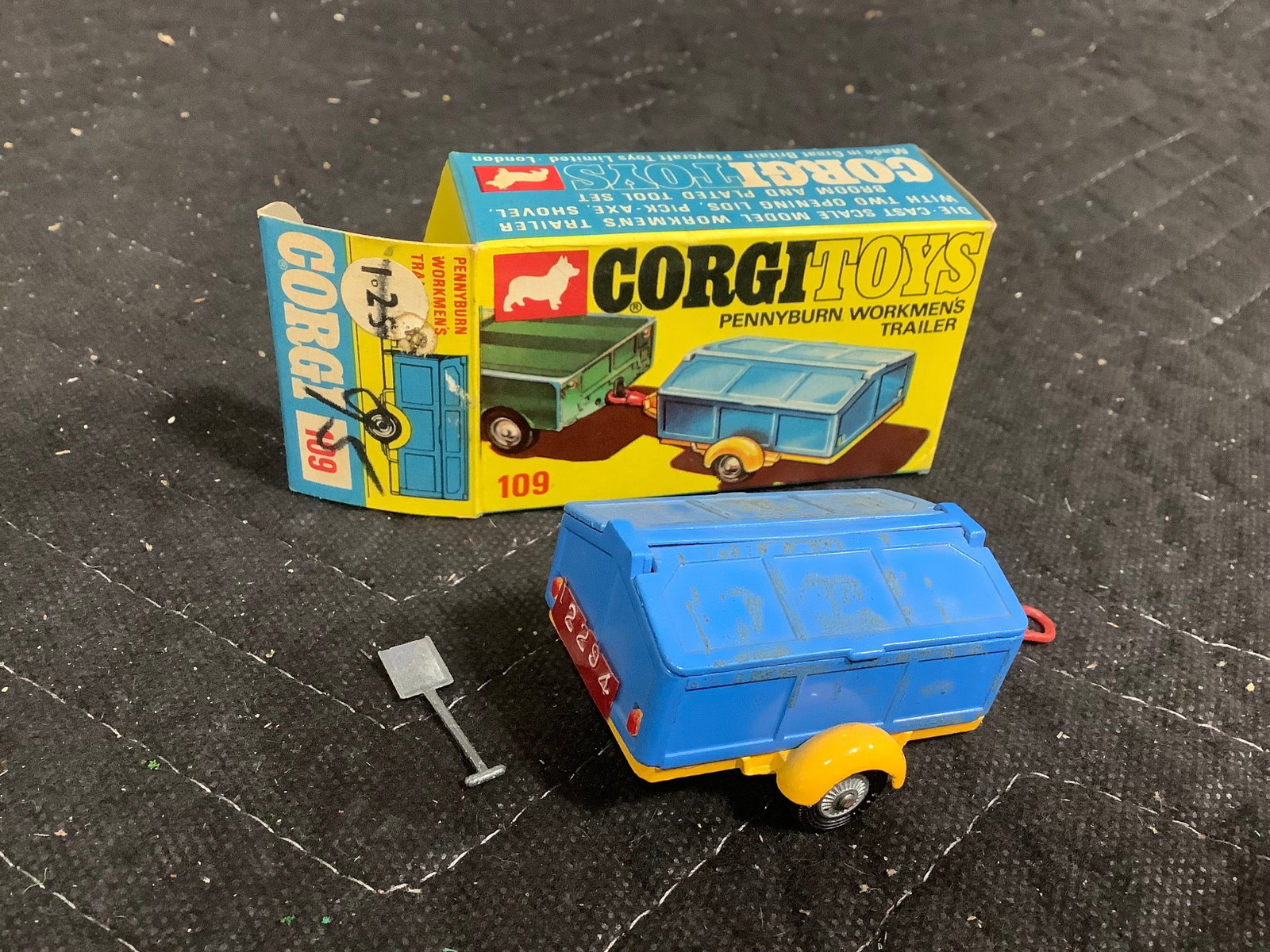 Corgi Toys vintage diecast Pennyburn Workmens Trailer in original box (1 of 1)