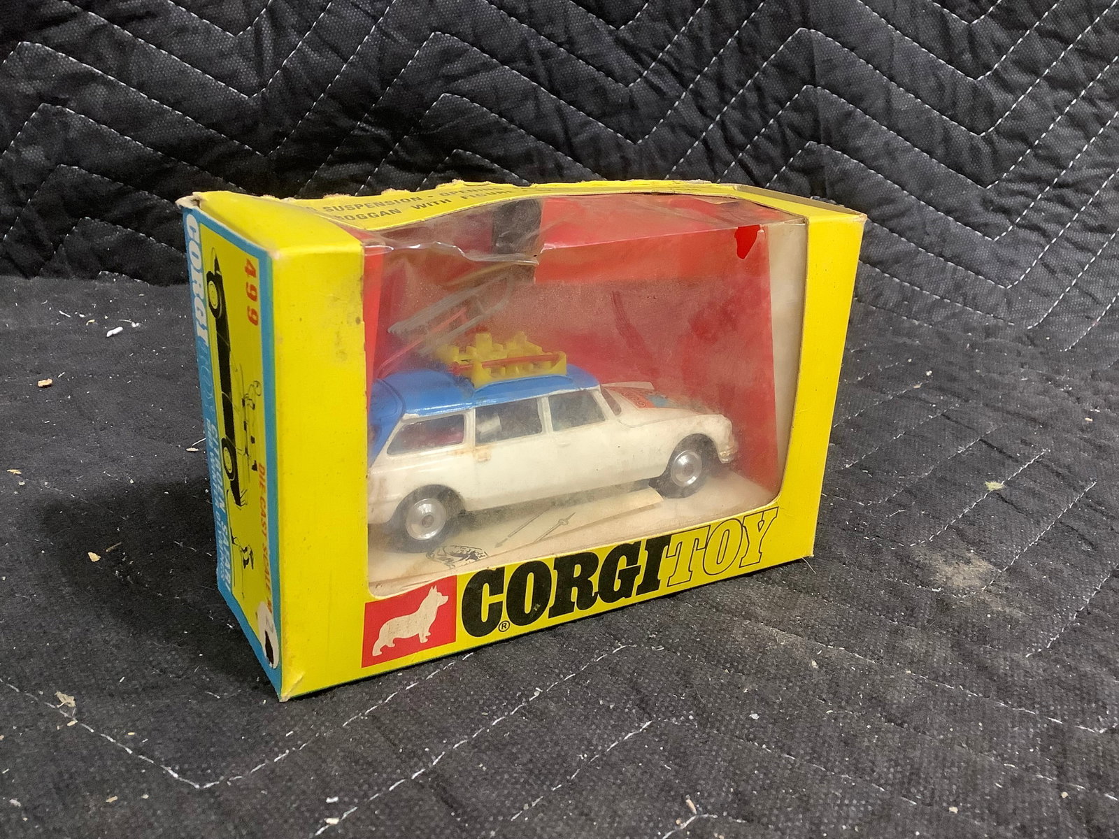 Corgi Toys vintage Citroen Safari 1968 Winter Olympics diecast in original box: Corgi Toys vintage Citroen Safari 1968 Winter Olympics diecast in original box