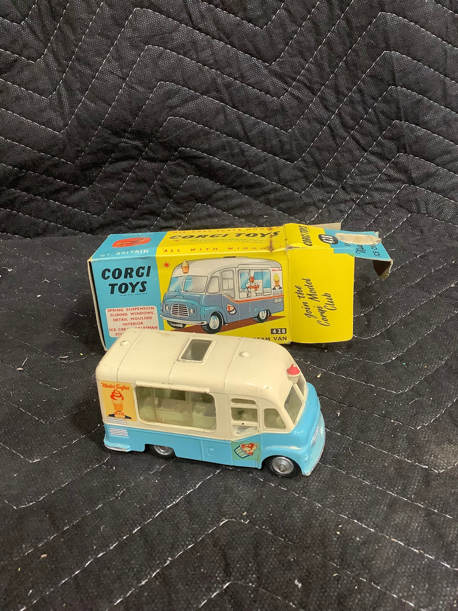 Corgi Toys vintage Mister Softee Ice Cream van diecast in original box (1 of 1)