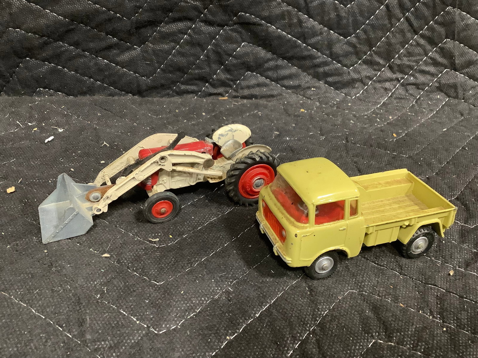 Corgi Toys vintage diecast vehicles (1 of 1)