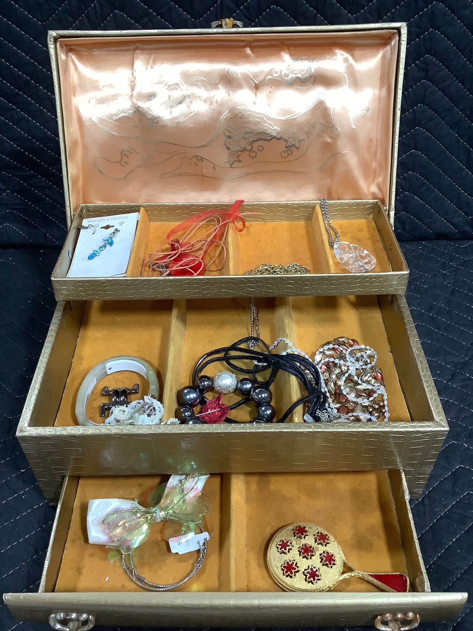 Jewelry box full of costume jewelry: Jewelry box full of costume jewelry