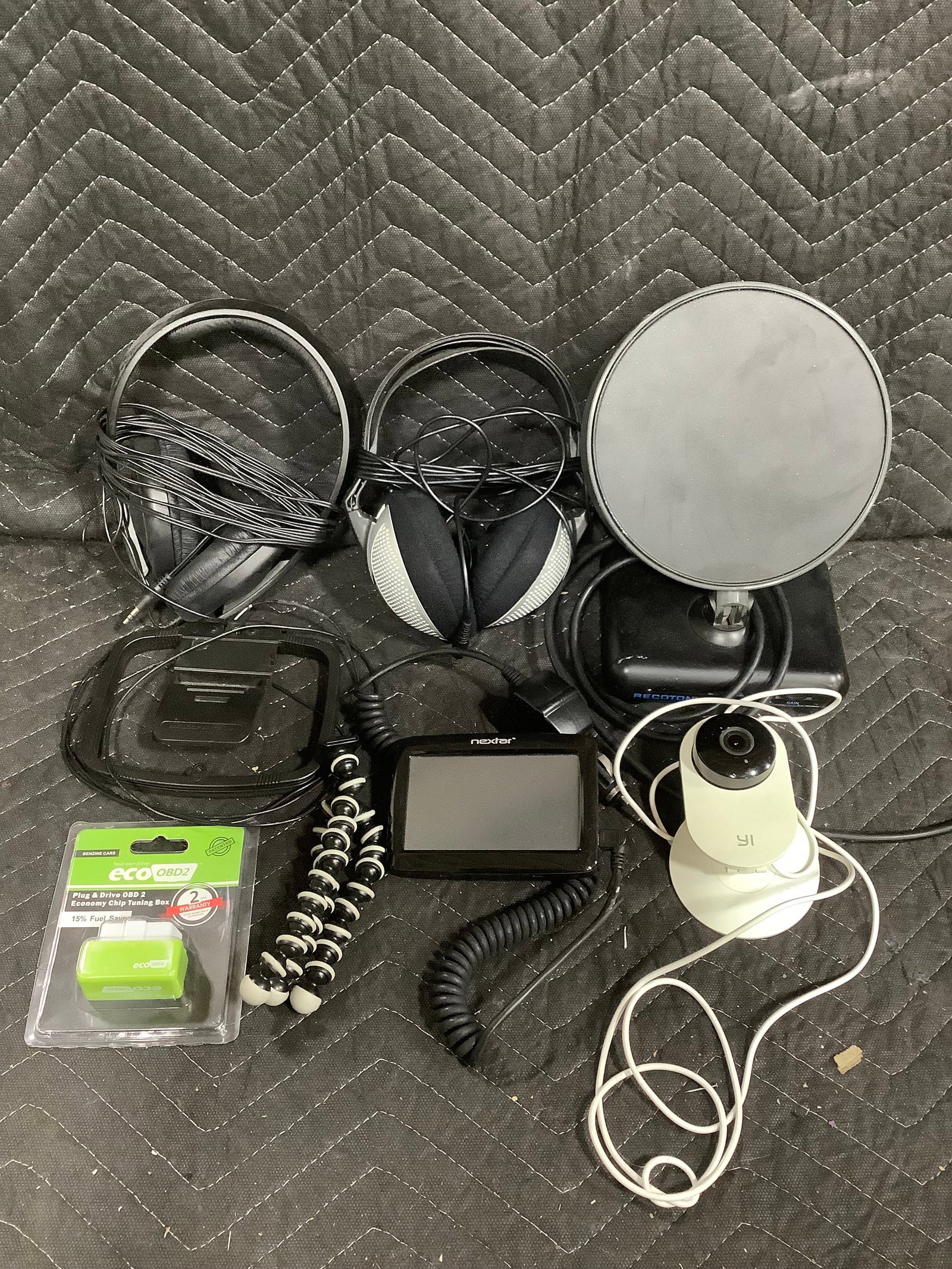 Headphones, Nextar GPS, Yi computer camera, and more (1 of 1)