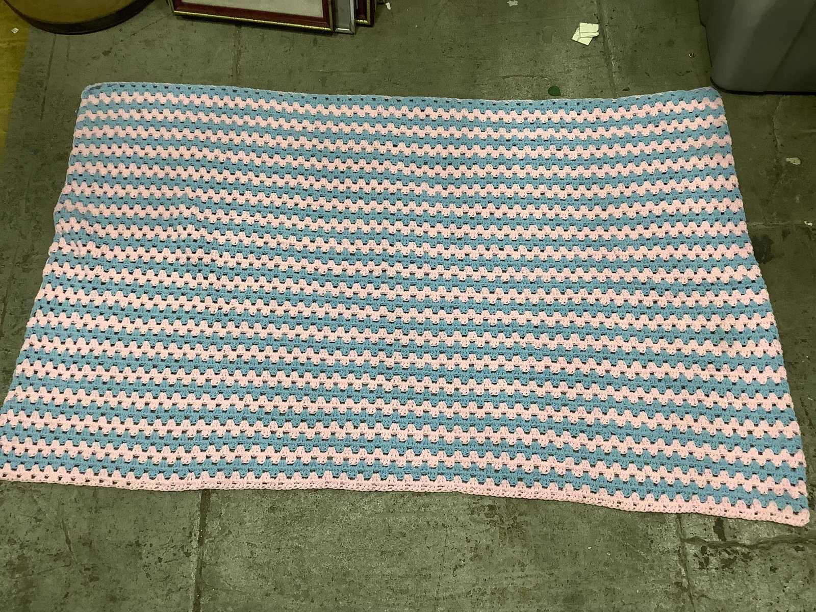 1970s handmade afghan: 1970s handmade afghan
