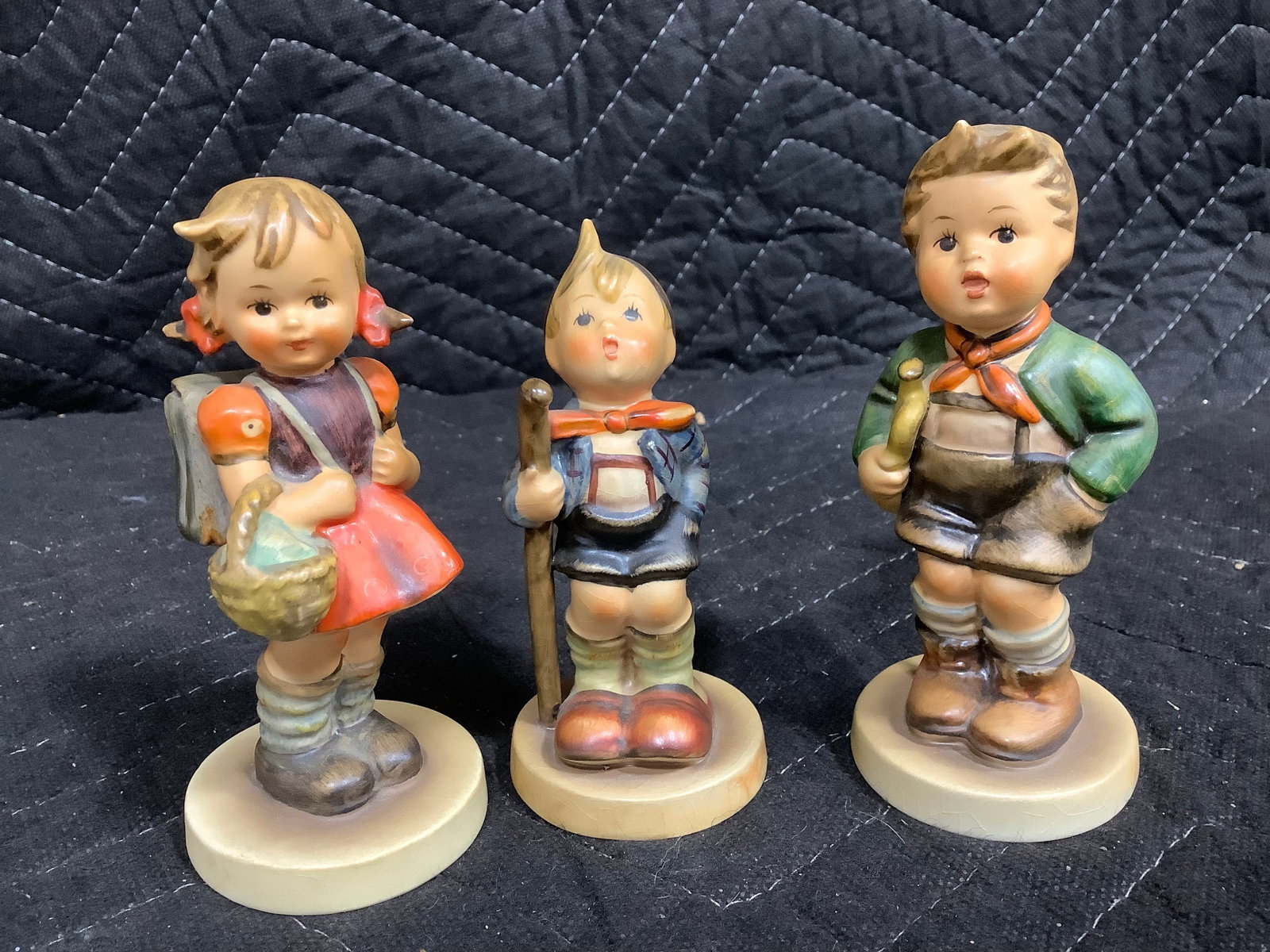 Ceramic Goebel Statues (Tallest - 5in) (1 of 1)