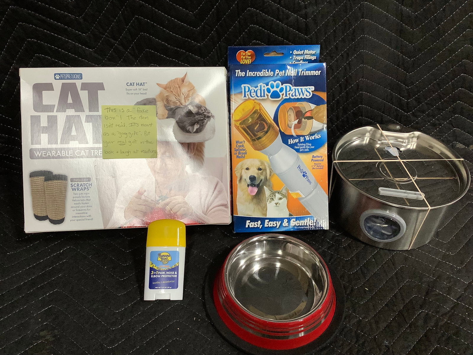 Various pet supplies(PediPaws trimmer, food bowl, Cat Hat gag gift box, and more) (1 of 1)