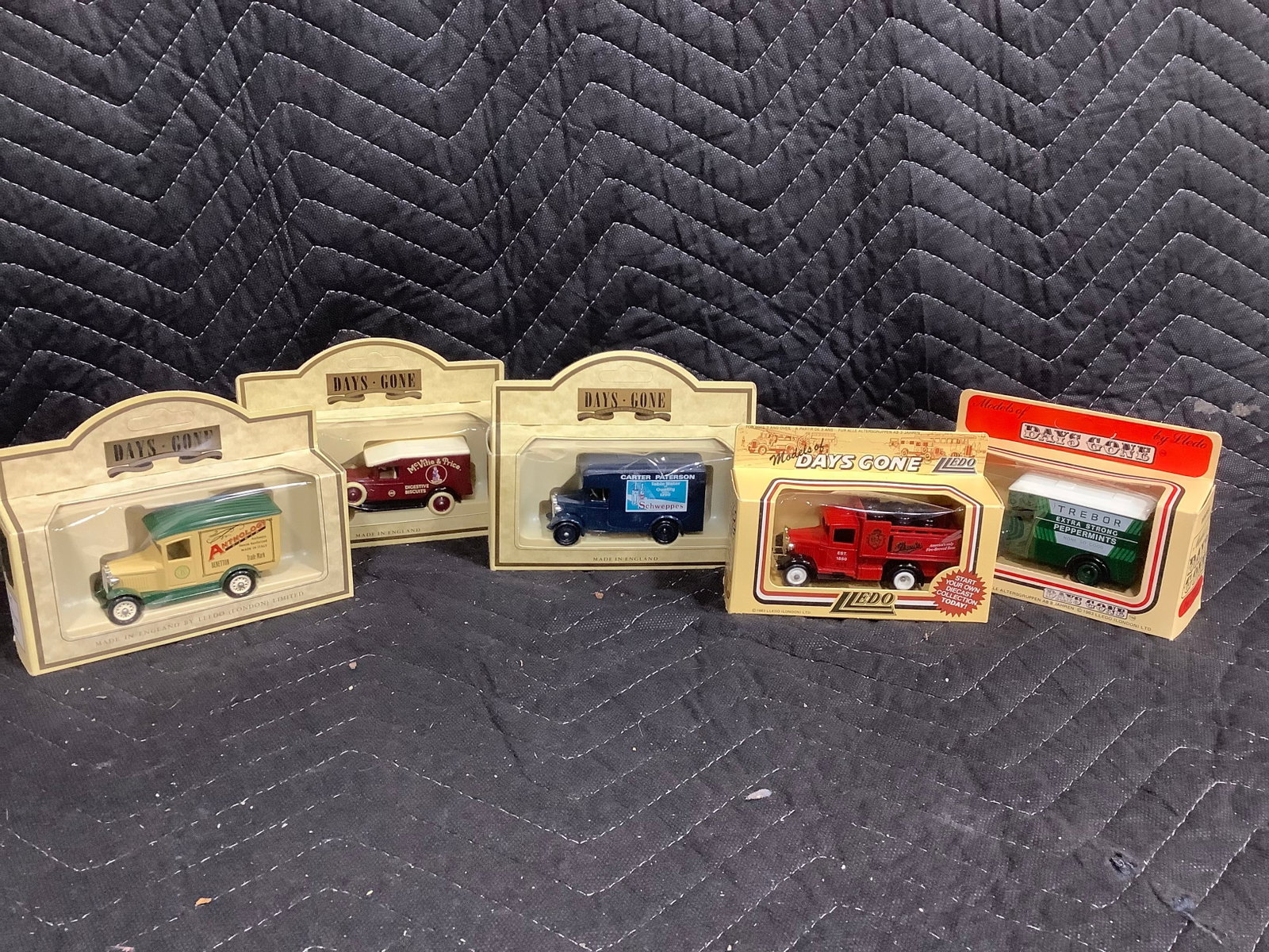 Various Lledo Days Gone Diecast Vehicles *new in box*: Various Lledo Days Gone Diecast Vehicles *new in box*