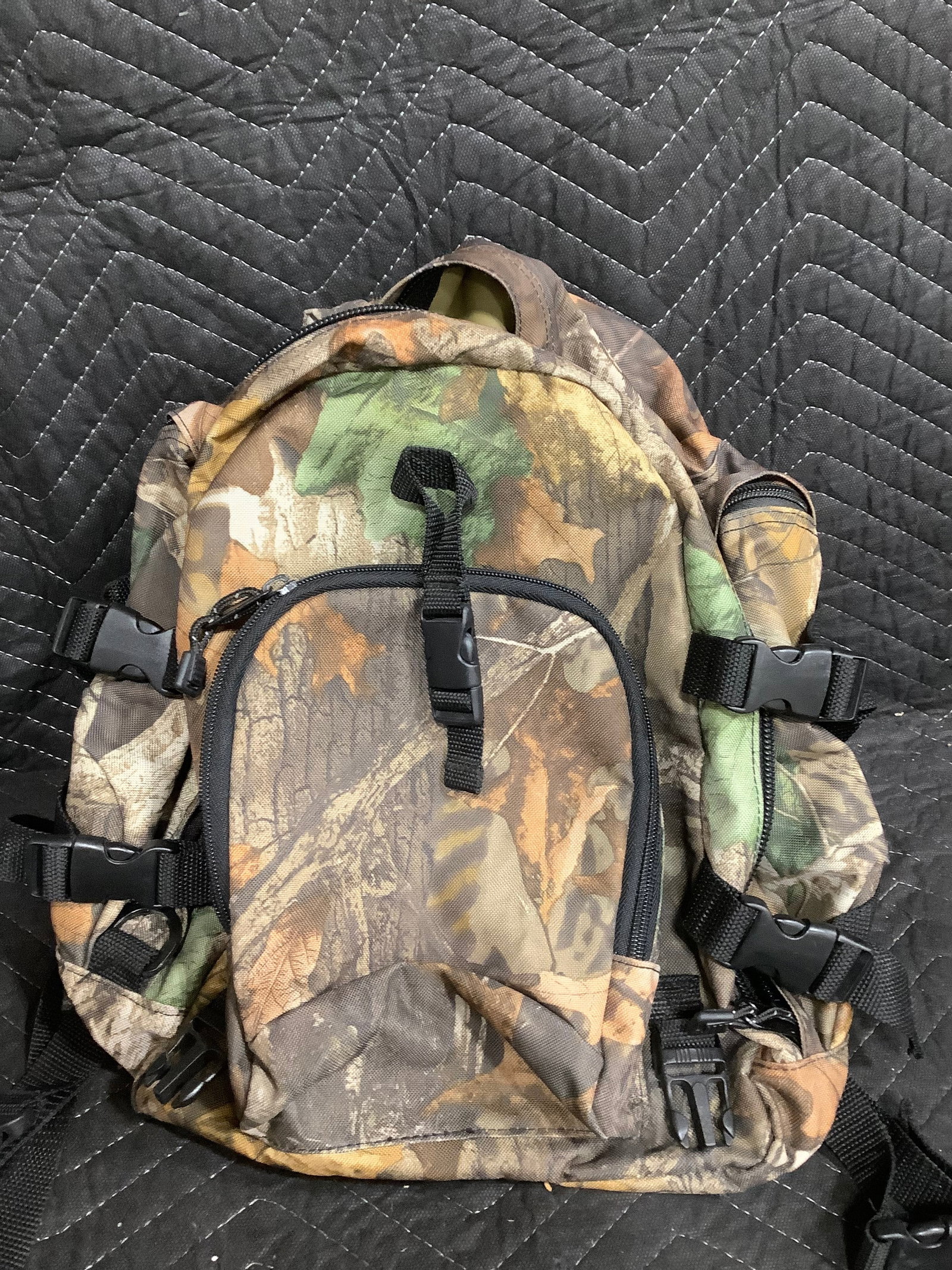 Vintage Bill Jordans Camo Hunting Backpack (1 of 1)
