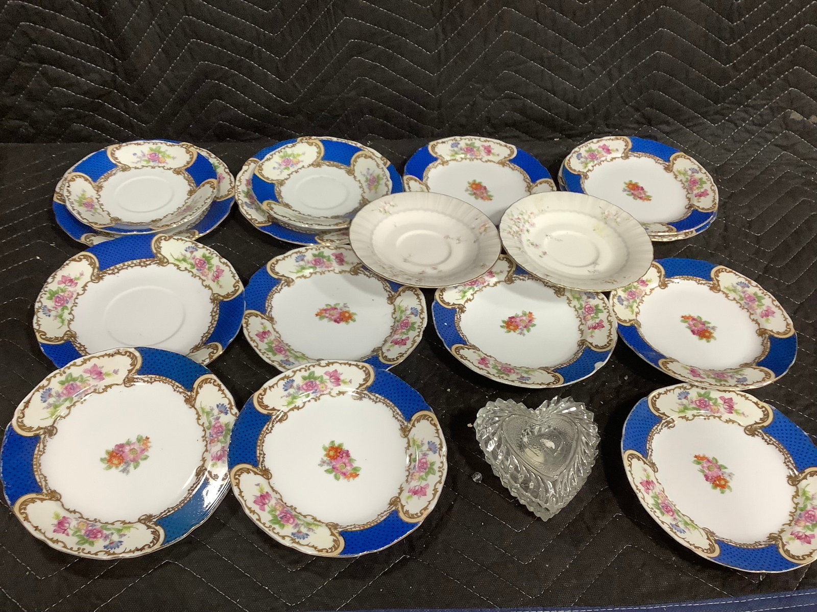 Vintage Gold Castle & Mikasa China - Japan & Candy Dish *one chipped* (1 of 1)