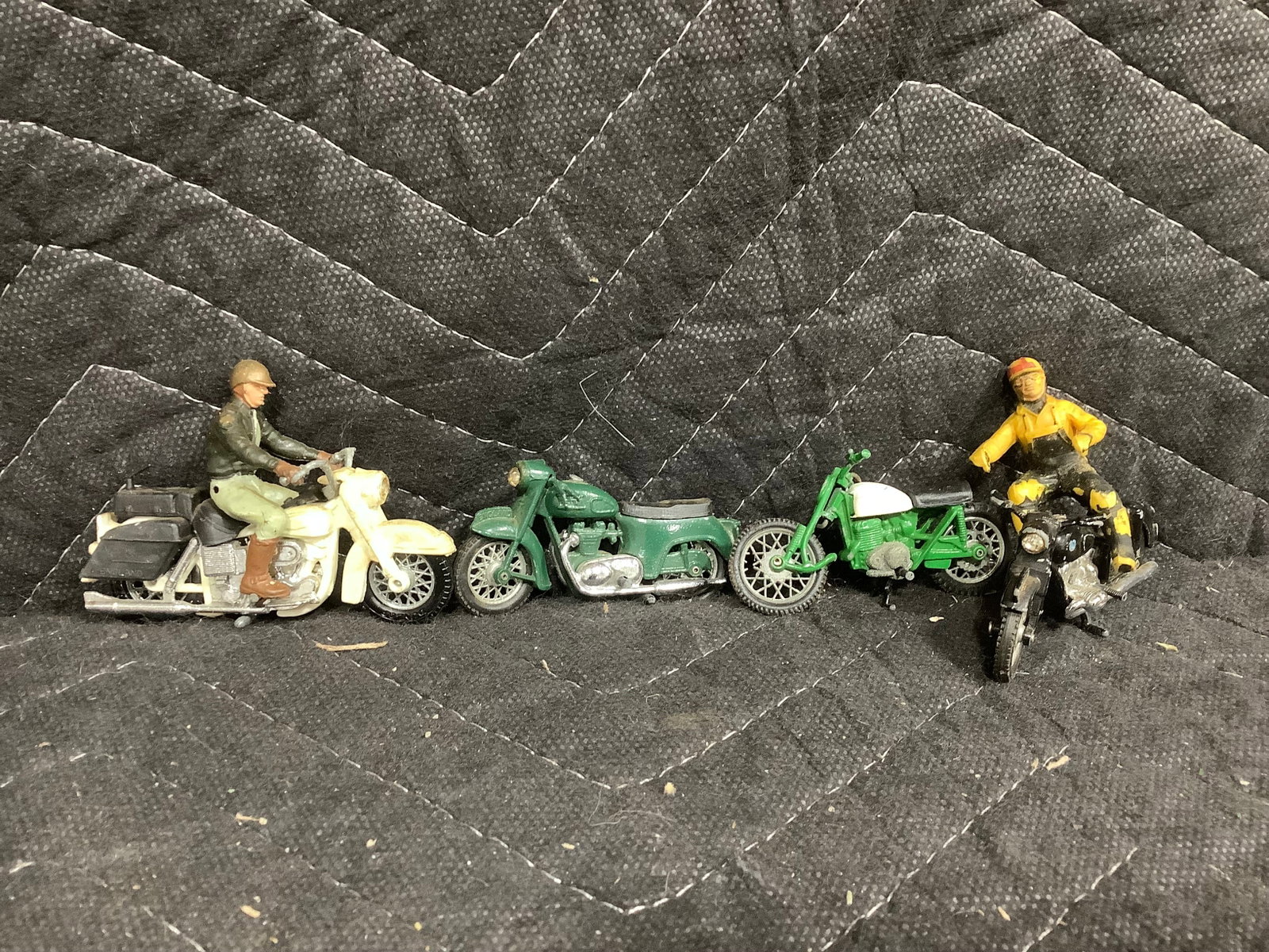 Various Matchbox Toys (1 of 1)