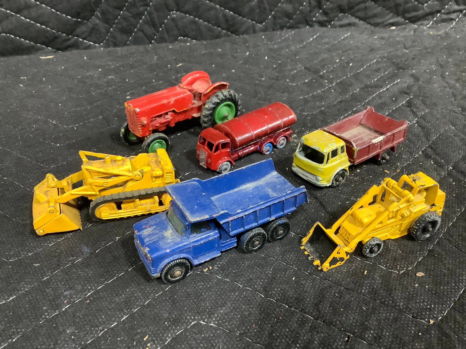 Various Matchbox Vehicles (1 of 1)