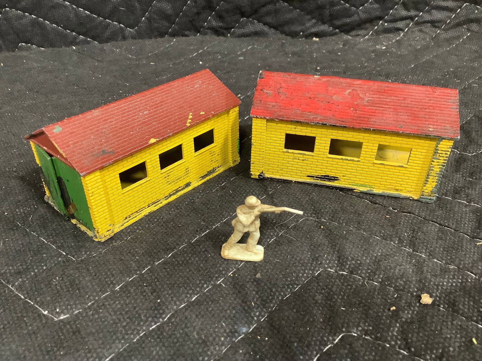 Vintage Matchbox Garages (1 of 1)