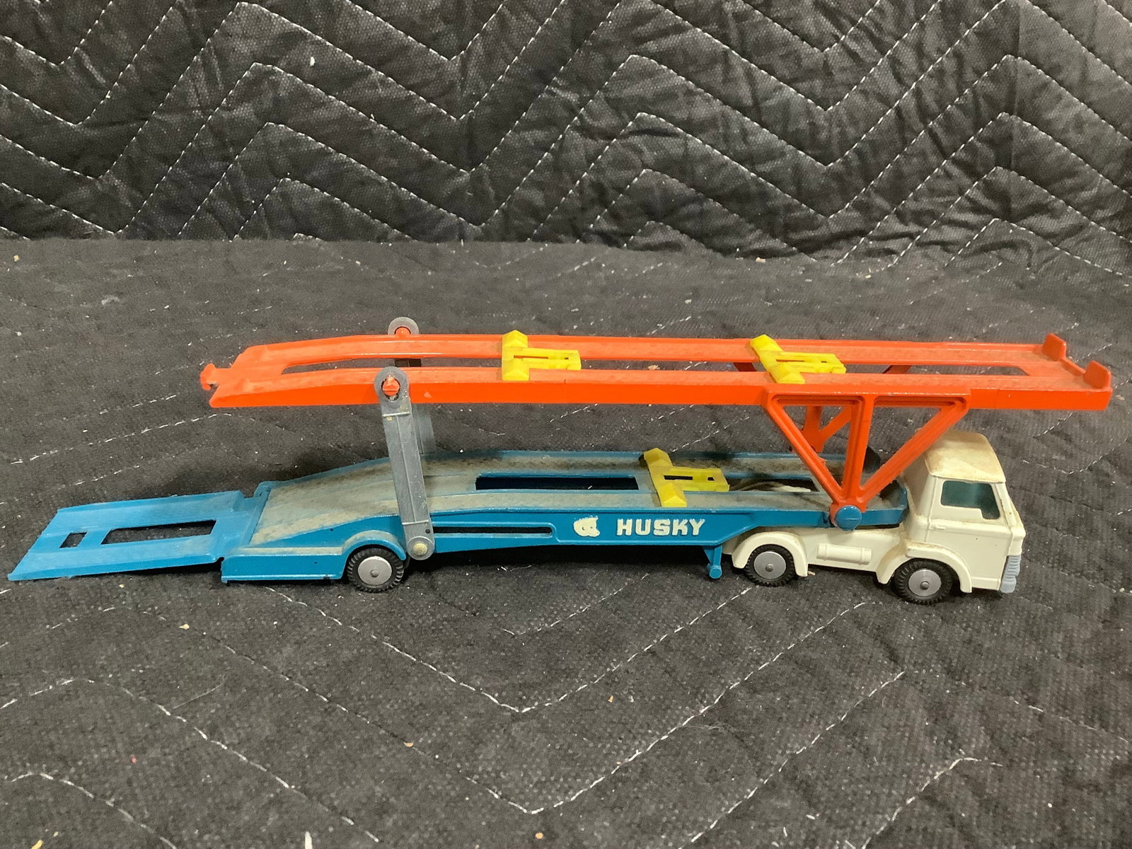 Vintage Husky Toy Car Transporter Diecast (1 of 1)