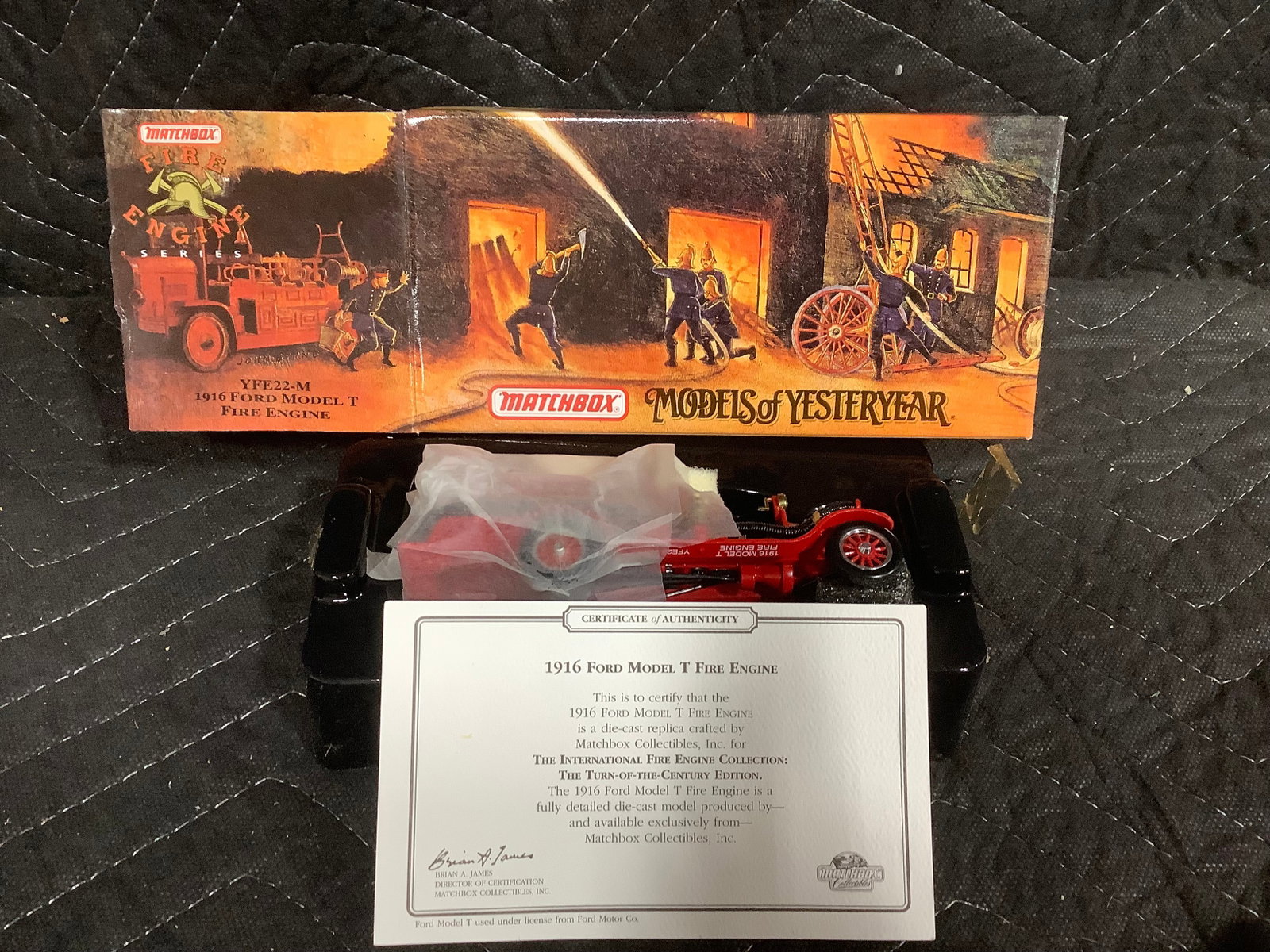 Matchbox 1916 Ford Model T Fire Engine *new in box* (1 of 1)