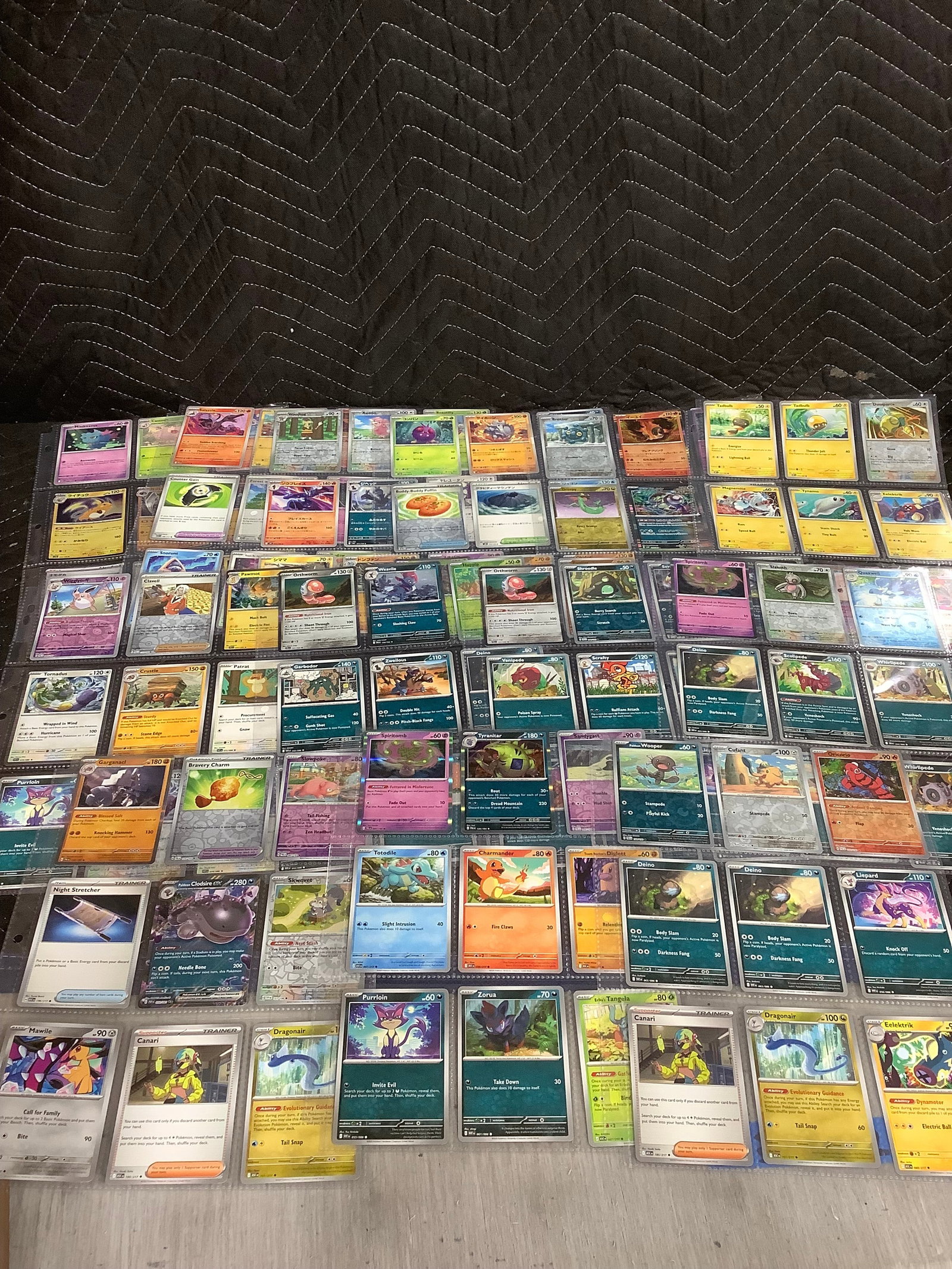 Various Pokemon cards: Various Pokemon cards