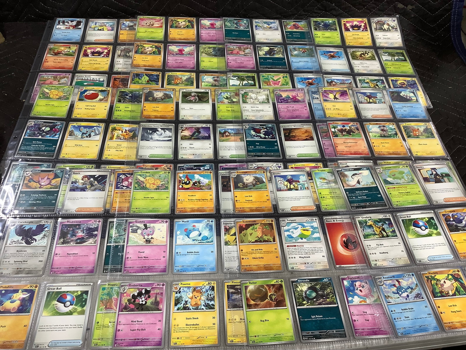 Various Pokemon cards: Various Pokemon cards