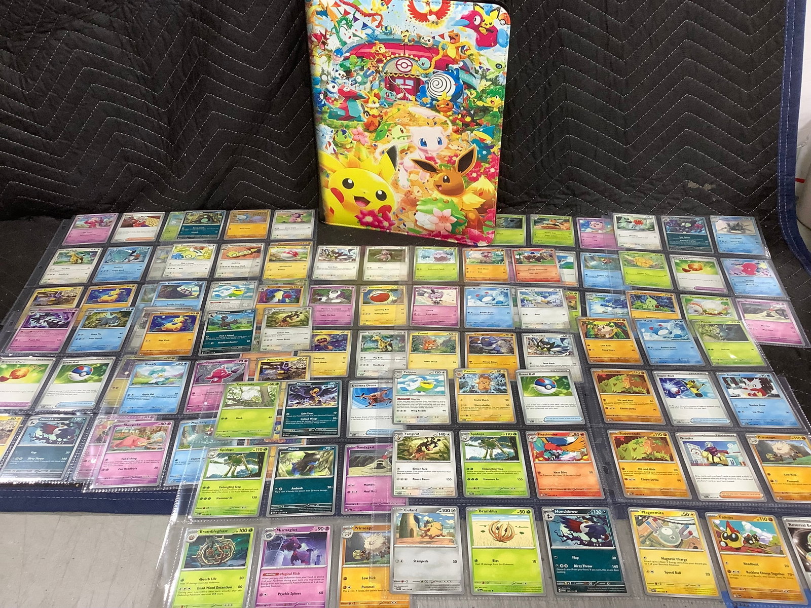 Various Pokemon cards: Various Pokemon cards