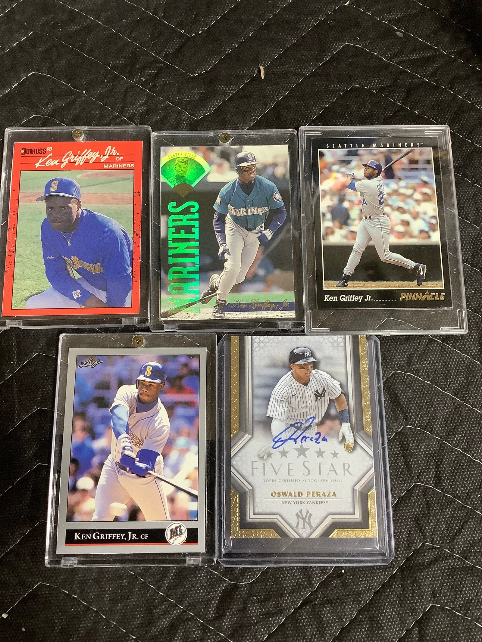 Baseball collectible cards (1 of 1)