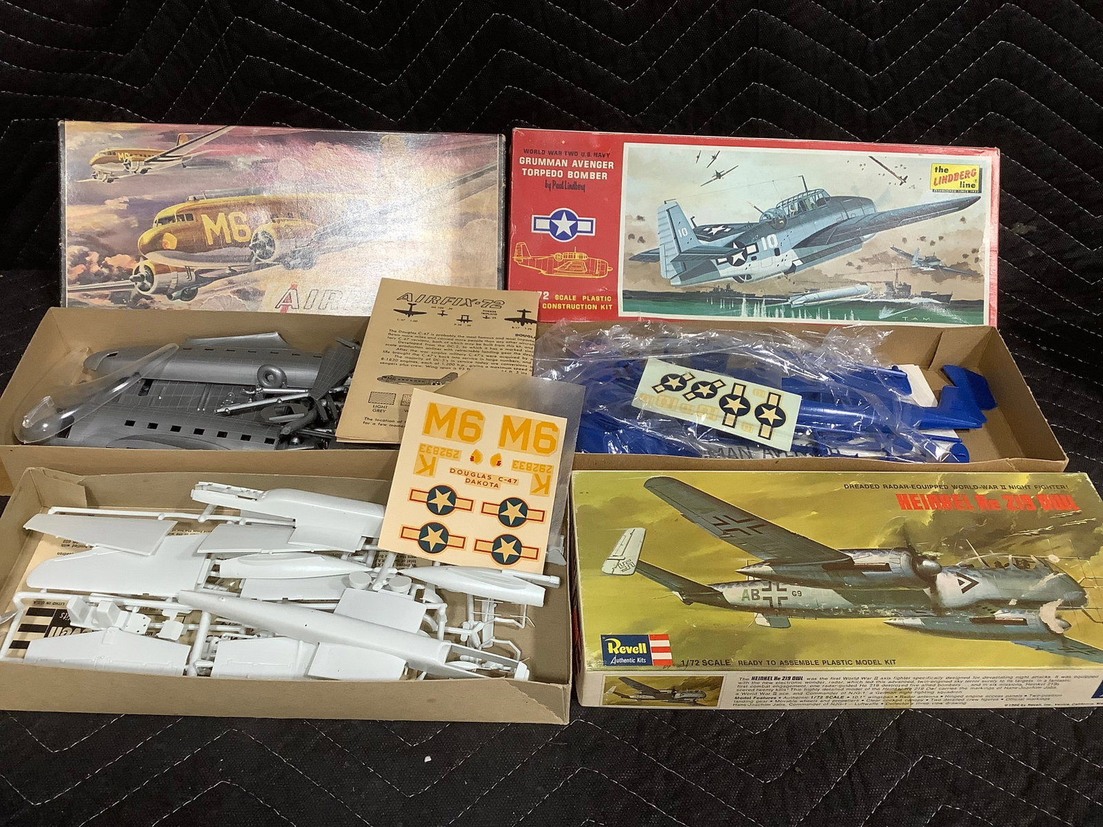 Vintage plane model kits (1 of 1)
