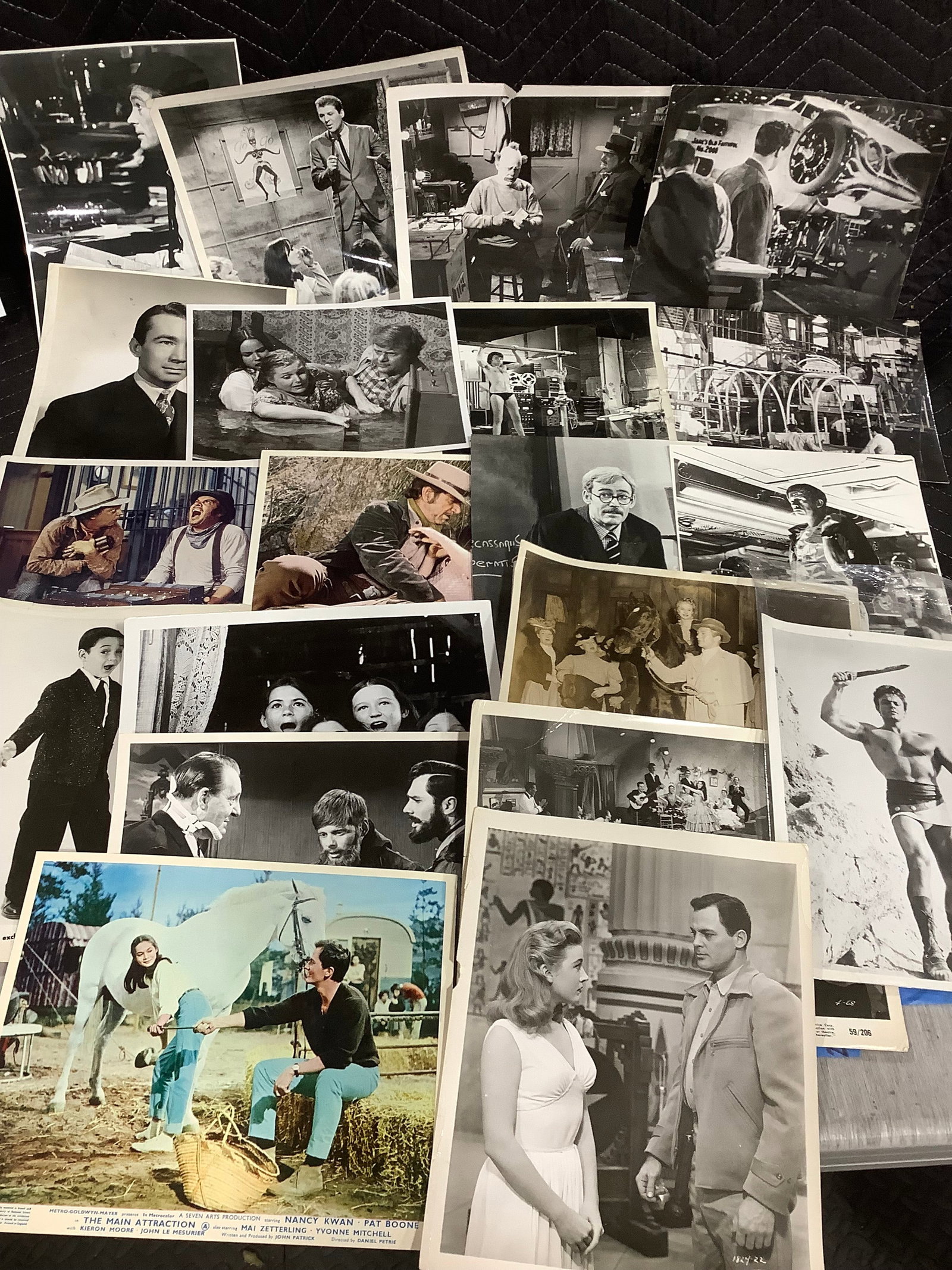 Vintage Black and White Photographs: Vintage Black and White Photographs