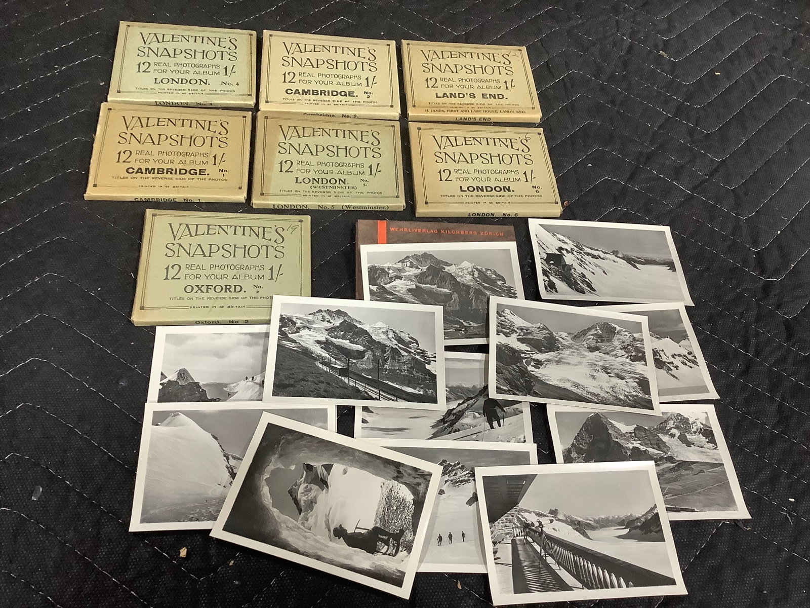 Vintage photograph albums: Vintage photograph albums