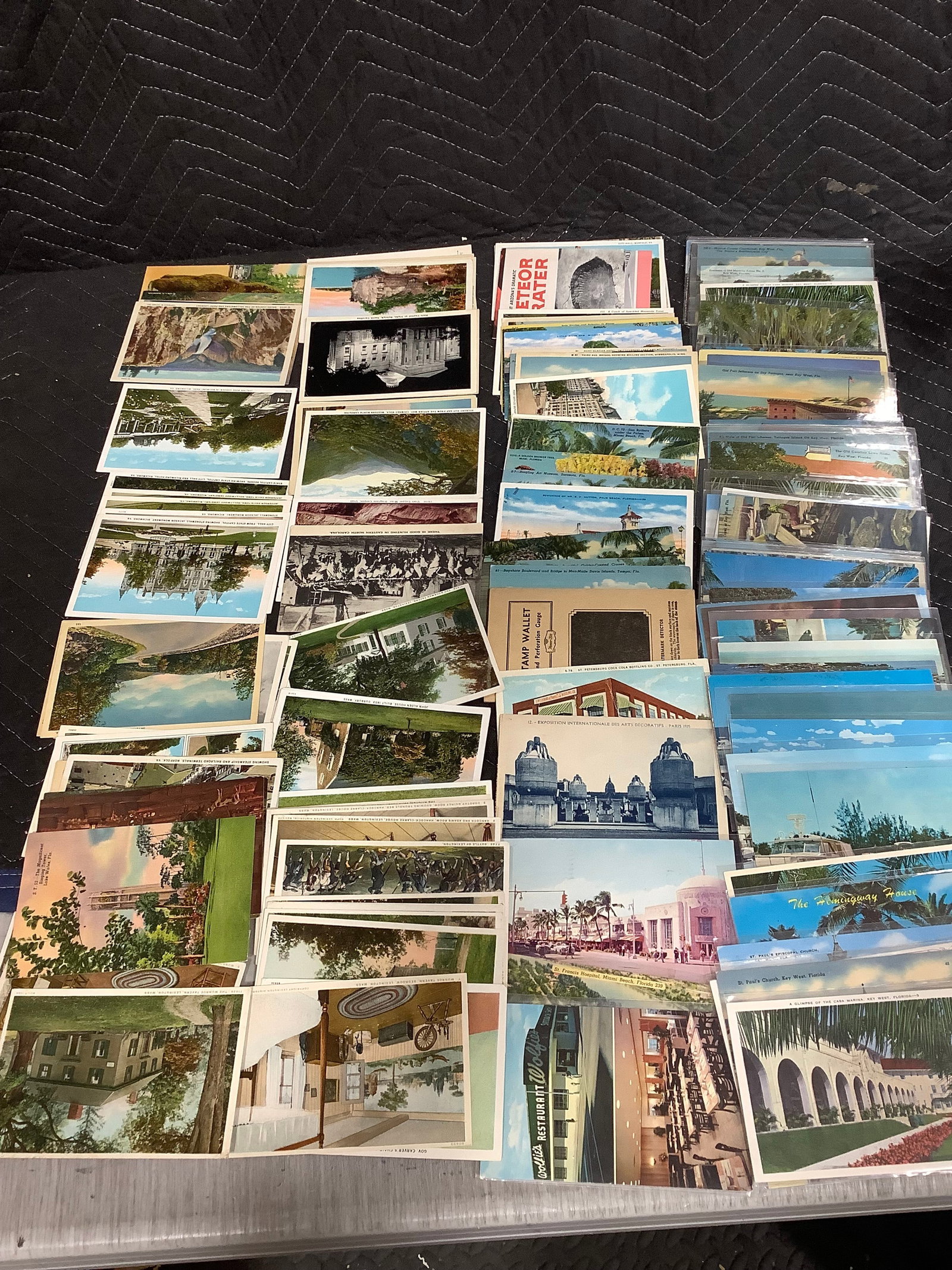 Vintage photograph albums: Vintage photograph albums