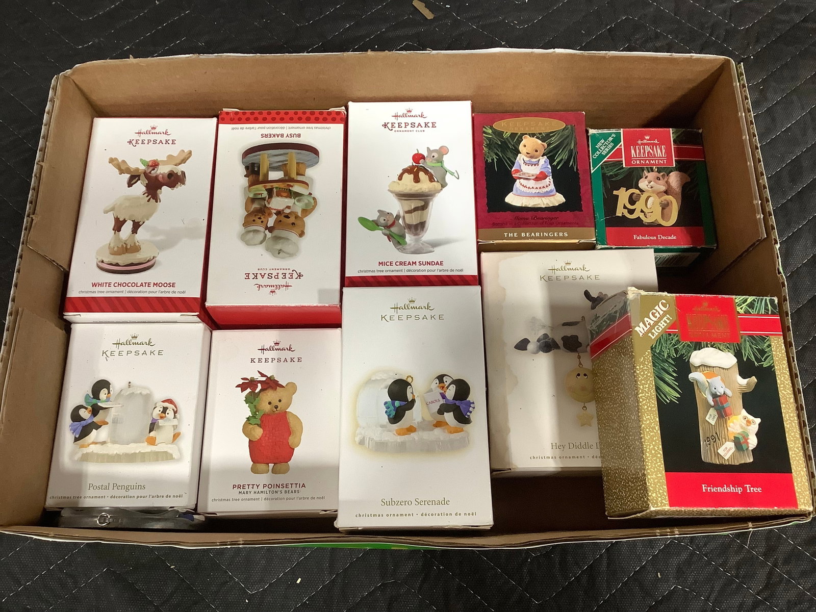Hallmark ornaments: Hallmark ornaments