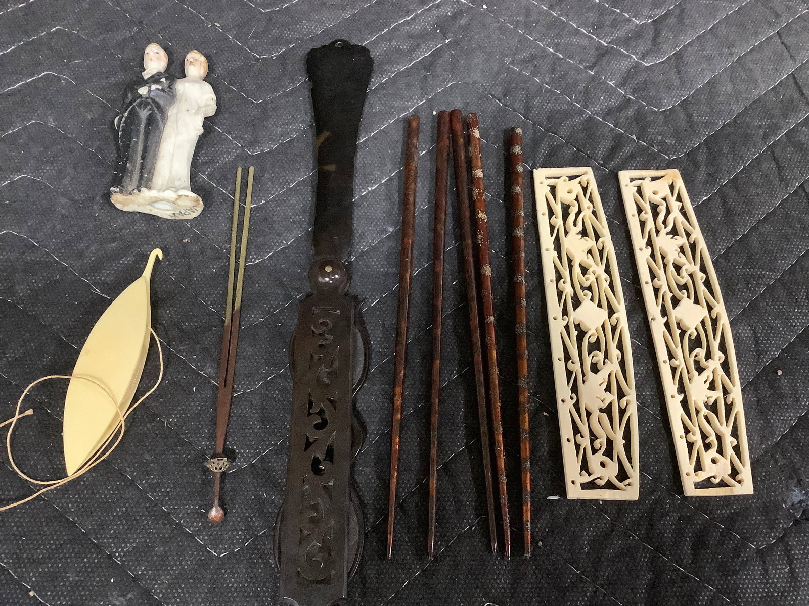 Vintage carved items and more: Vintage carved items and more