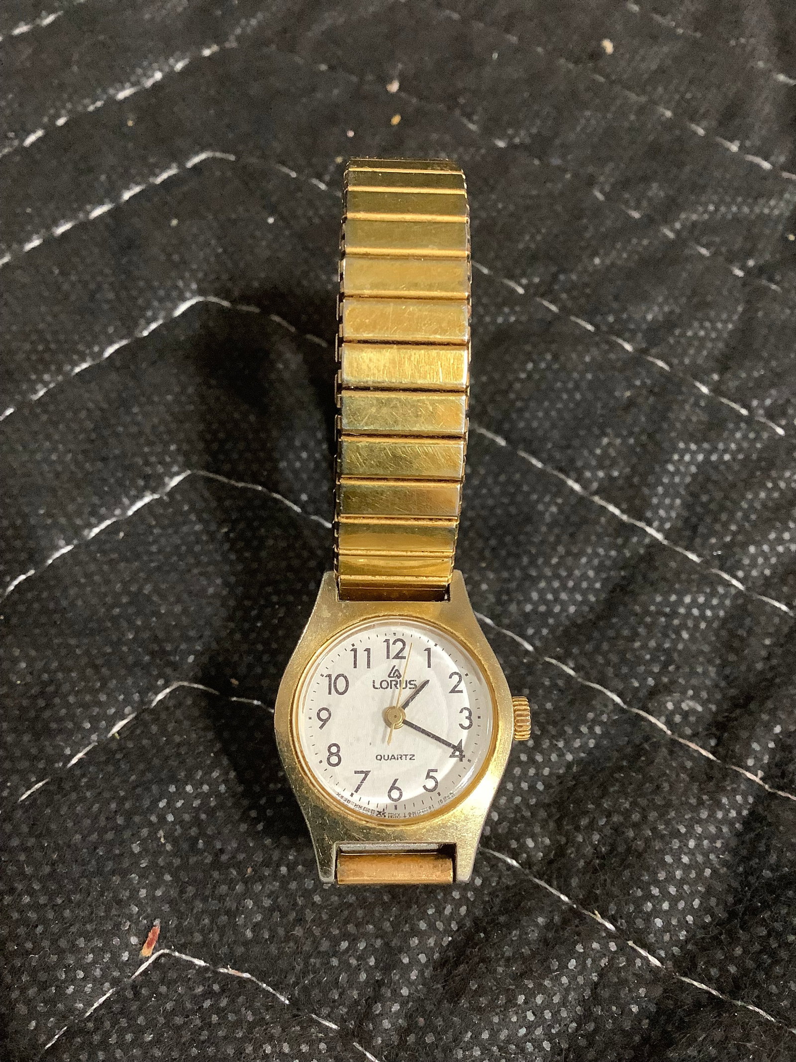 Lorus watch: Lorus watch