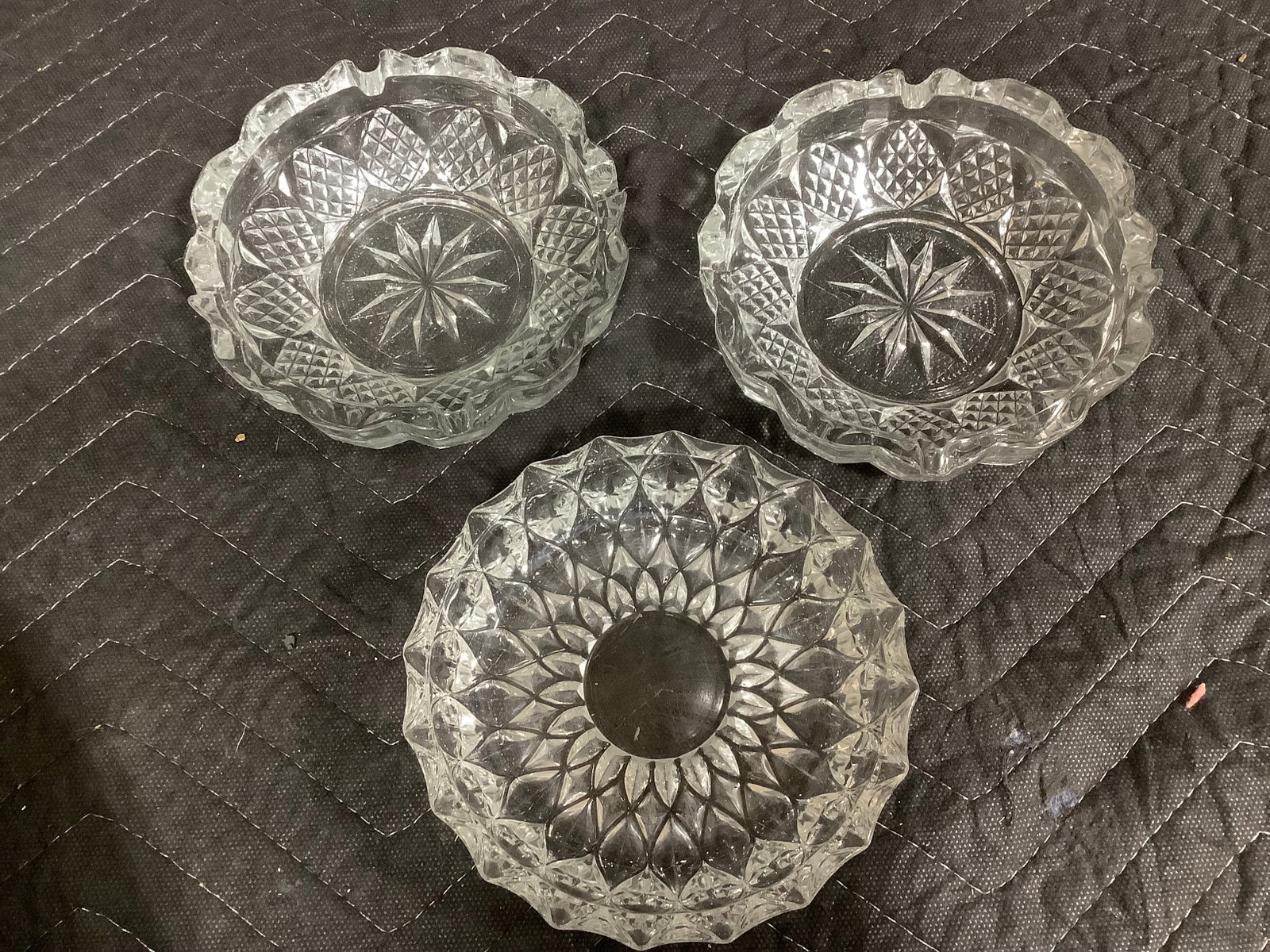 Crystal ashtrays/bowl(5.5in across) (1 of 1)