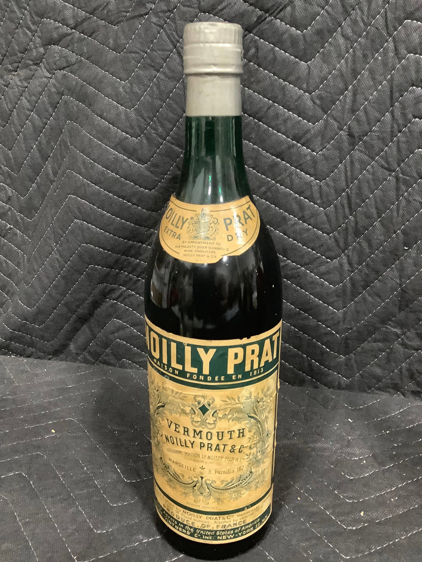 Noilly Prat Extra Dry Vermouth - 19% (1Pt 14 Fl Oz) *sealed*: Noilly Prat Extra Dry Vermouth - 19% (1Pt 14 Fl Oz) *sealed*