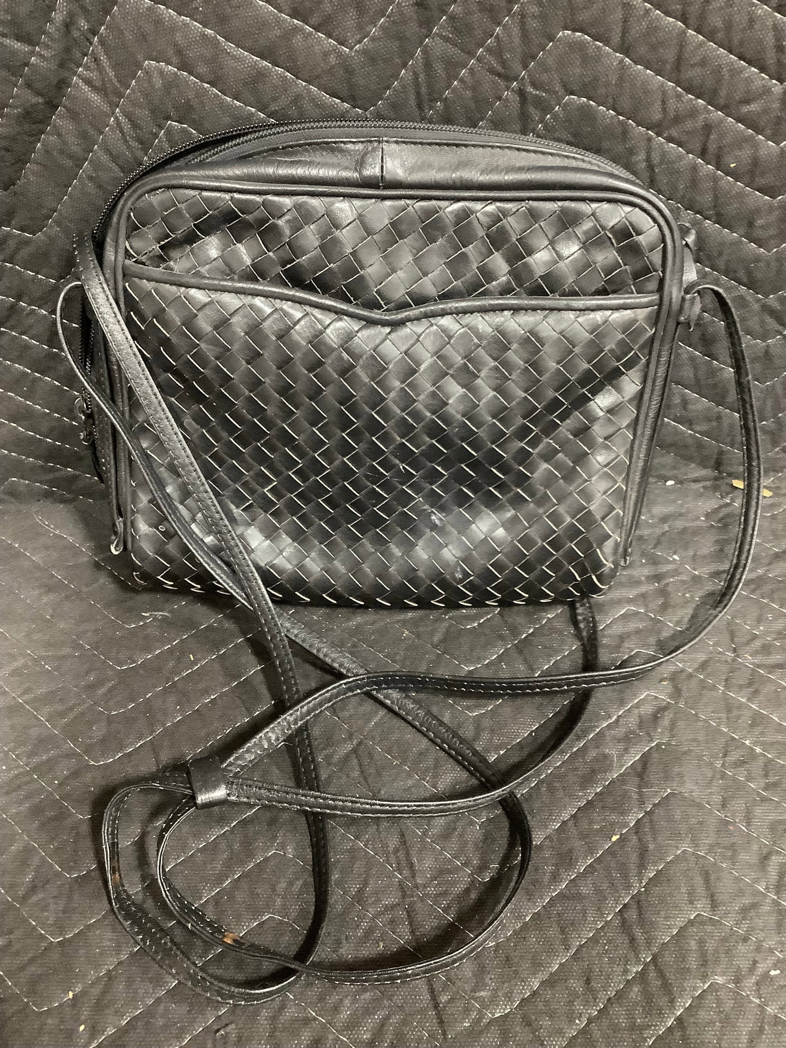 Genuine Leather Aspects Handbag: Genuine Leather Aspects Handbag