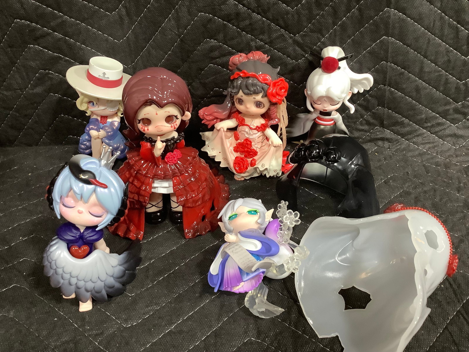 Ziyuli Collectible Figurines (1 of 1)